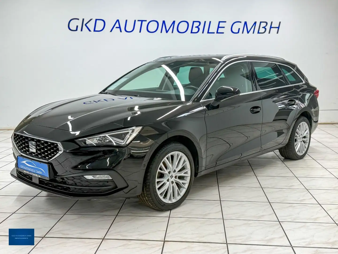 SEAT Leon Sportstourer Xcellence*LED*Digi-Cock*PDC Noir - 1