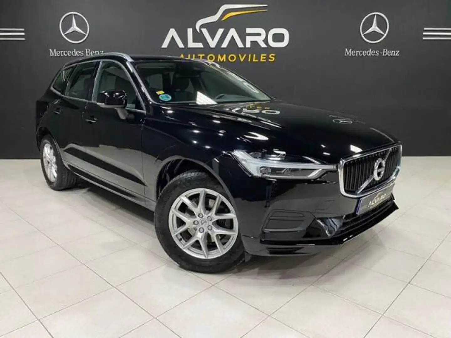 Volvo XC60 D4 Business Plus Aut. Noir - 2