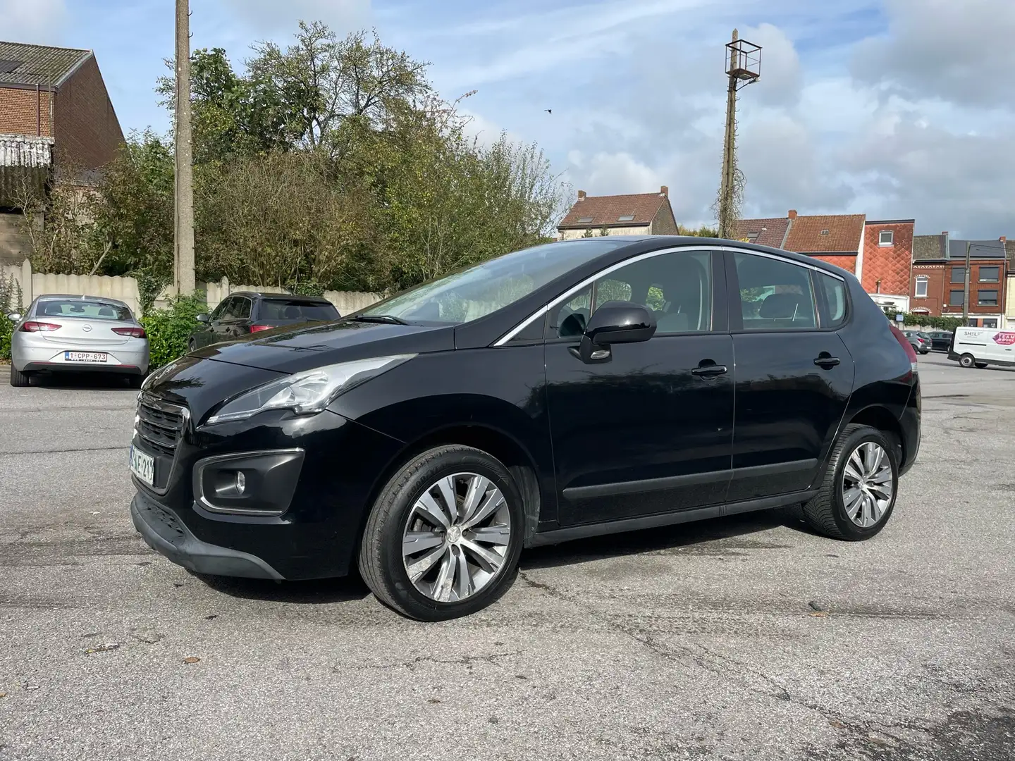 Peugeot 3008 1.6i Allure Noir - 1
