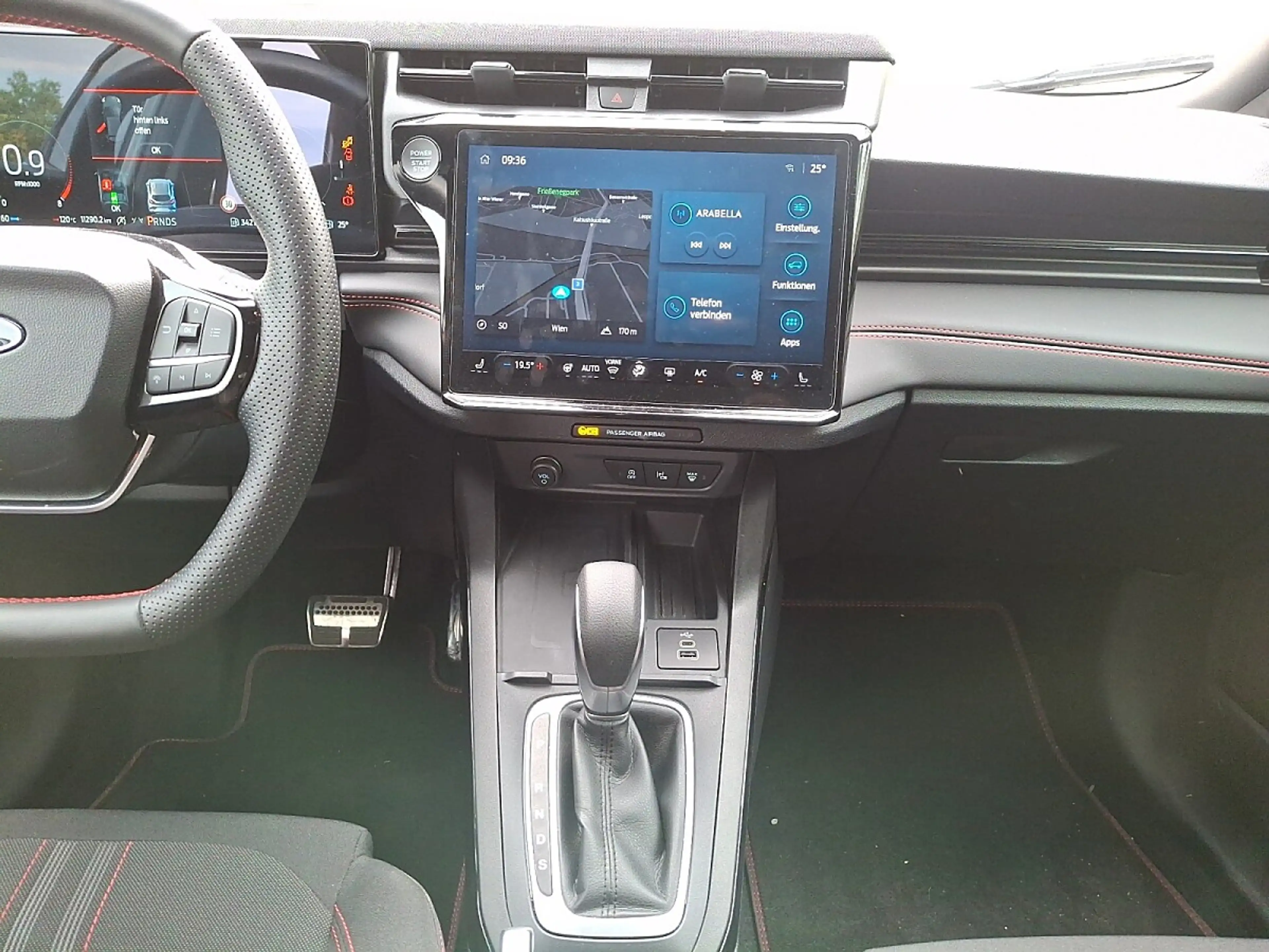 Ford Puma 1.0 l EcoB. Hybrid 92kW ST-Line Auto — photo 12