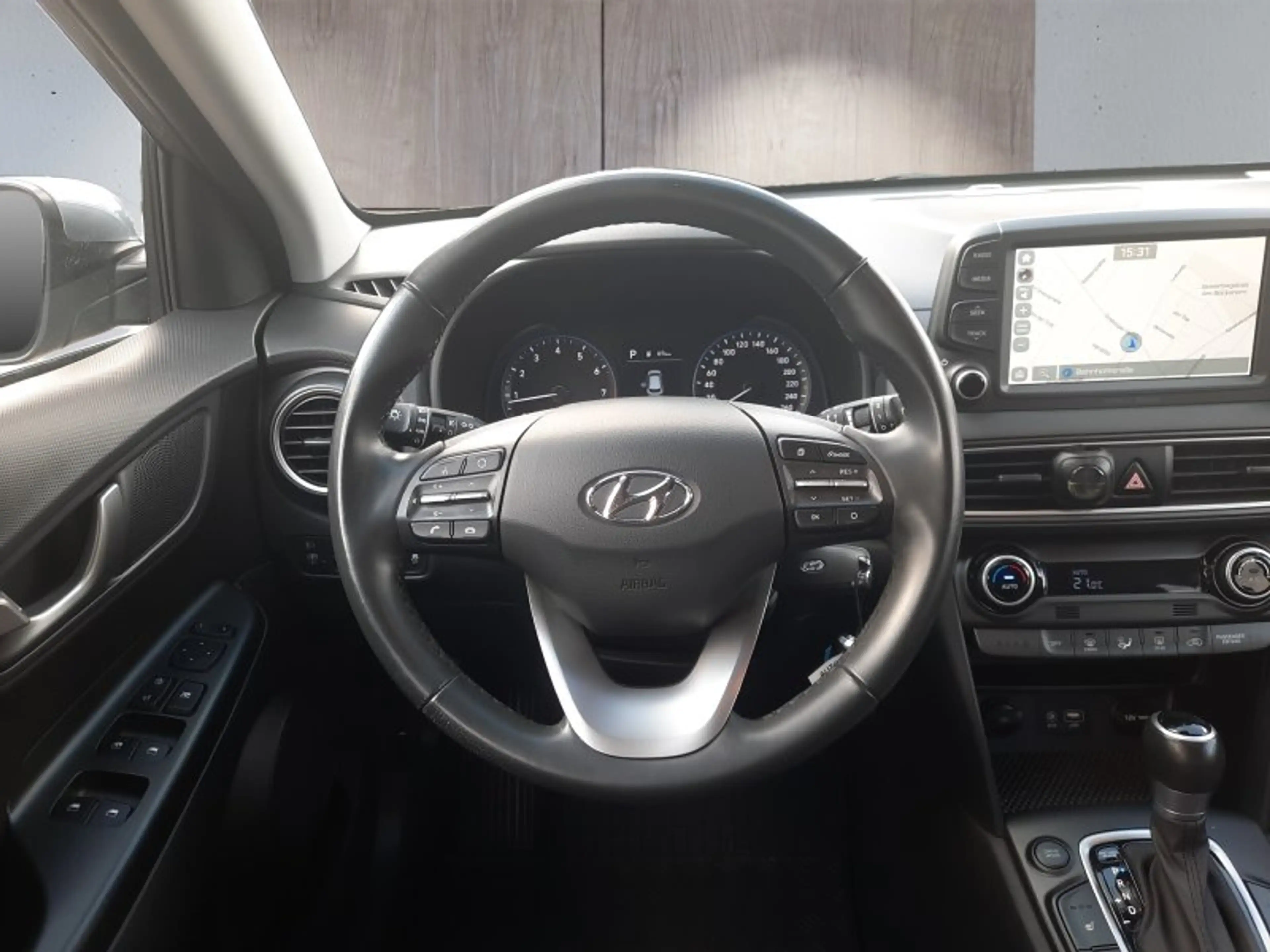 Hyundai KONA 1.6 T-GDI Navi/Sitzh./Tempomat/Allwetter — photo 12