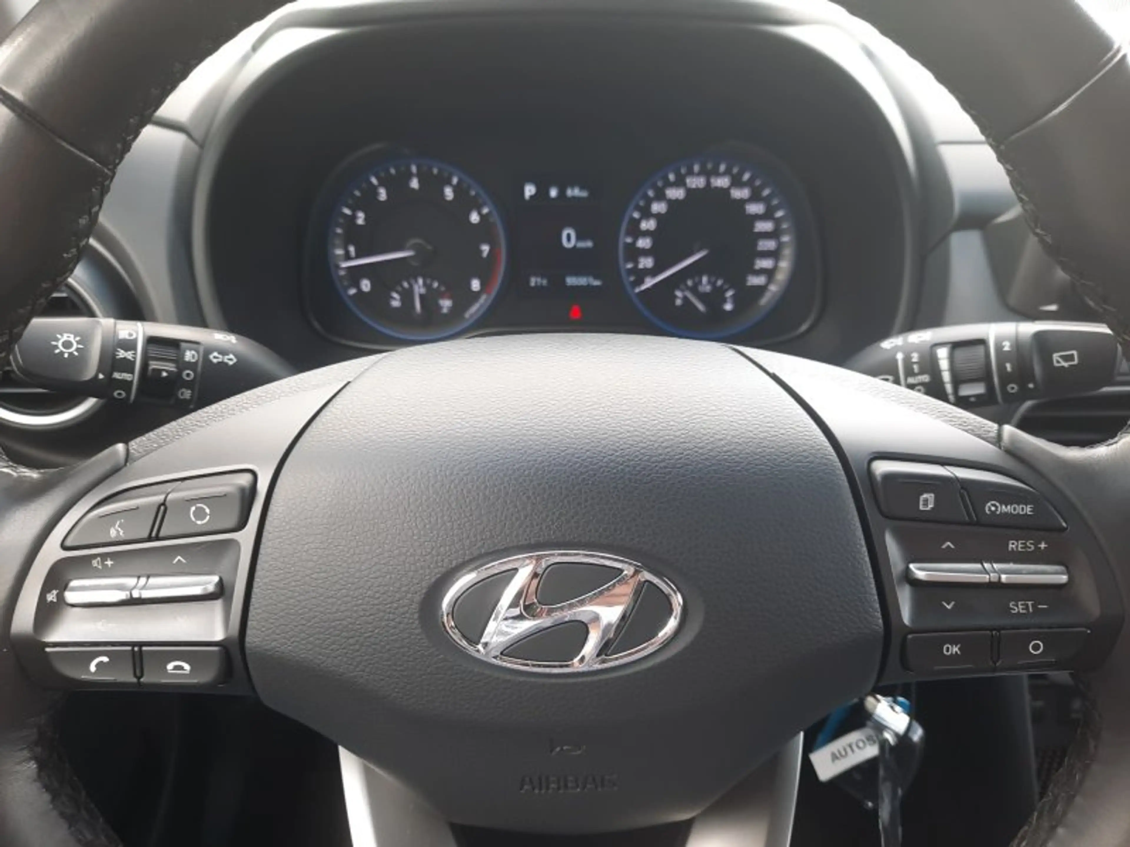 Hyundai KONA 1.6 T-GDI Navi/Sitzh./Tempomat/Allwetter — photo 24