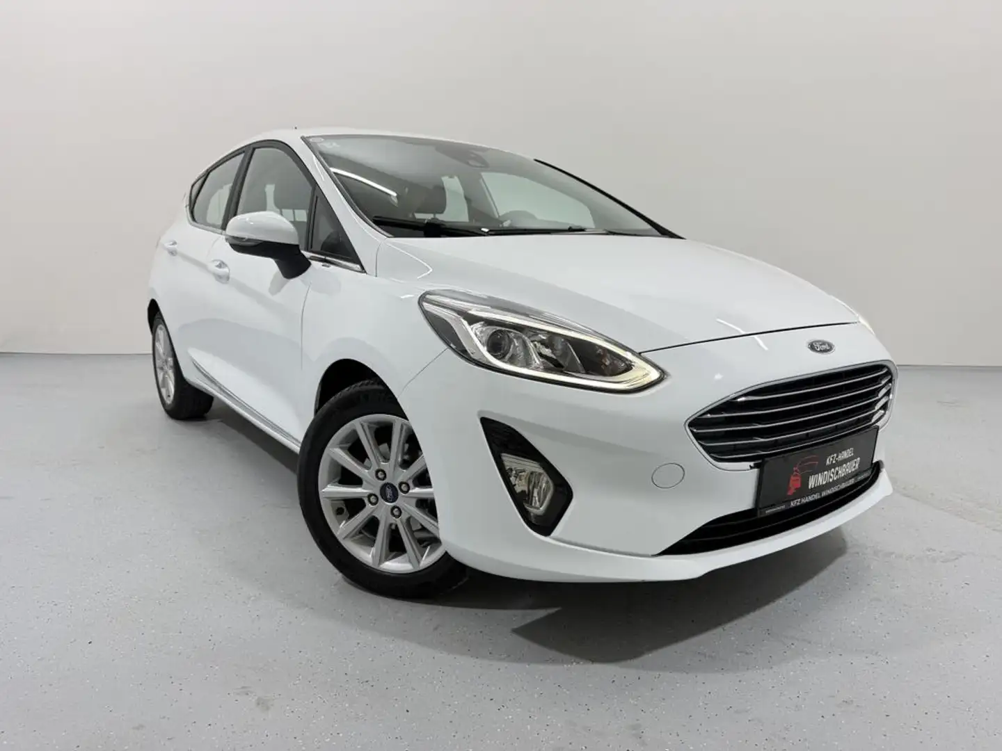 Ford Fiesta Titanium KLIMA TEMPOMAT NAVI SHZ Weiß - 1