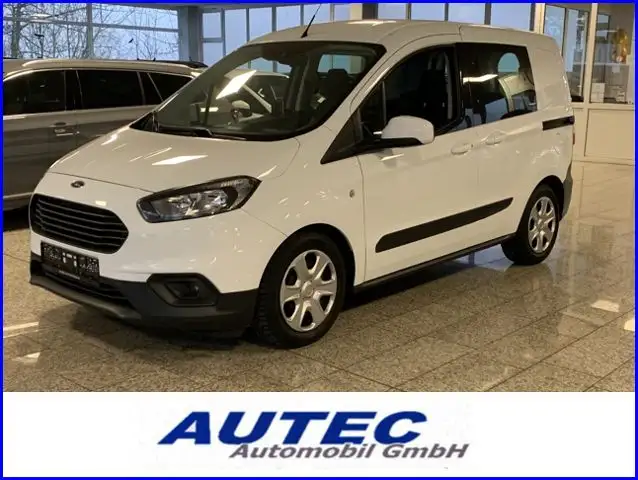 Ford Transit Courier Kombi 1.5 TDCI KAMERA+KLIMA