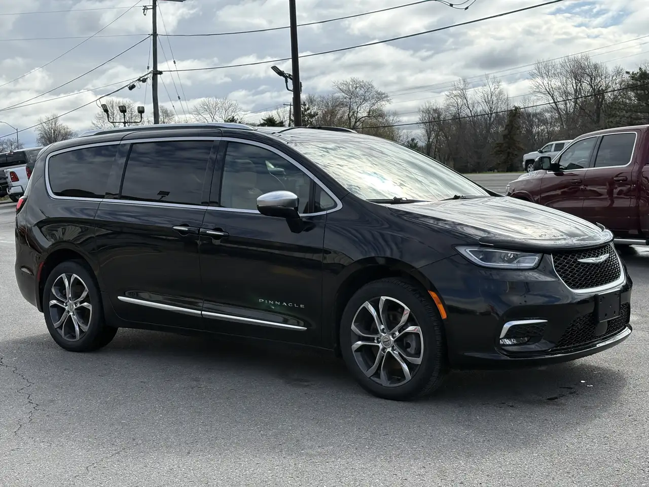 Chrysler Pacifica снимка Chrysler Pacifica