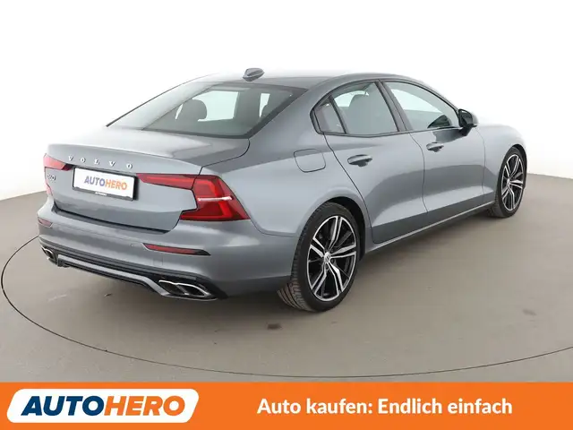 Volvo S60 view 6