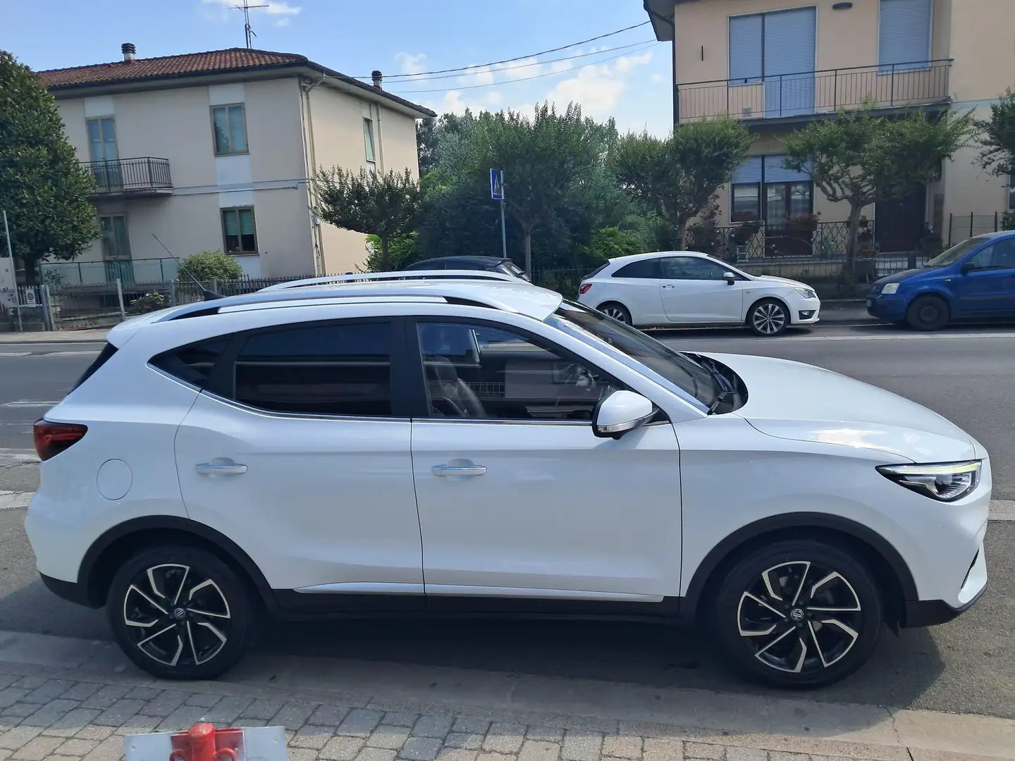 MG ZS ZS 1.5 Luxury GPL Bianco - 2