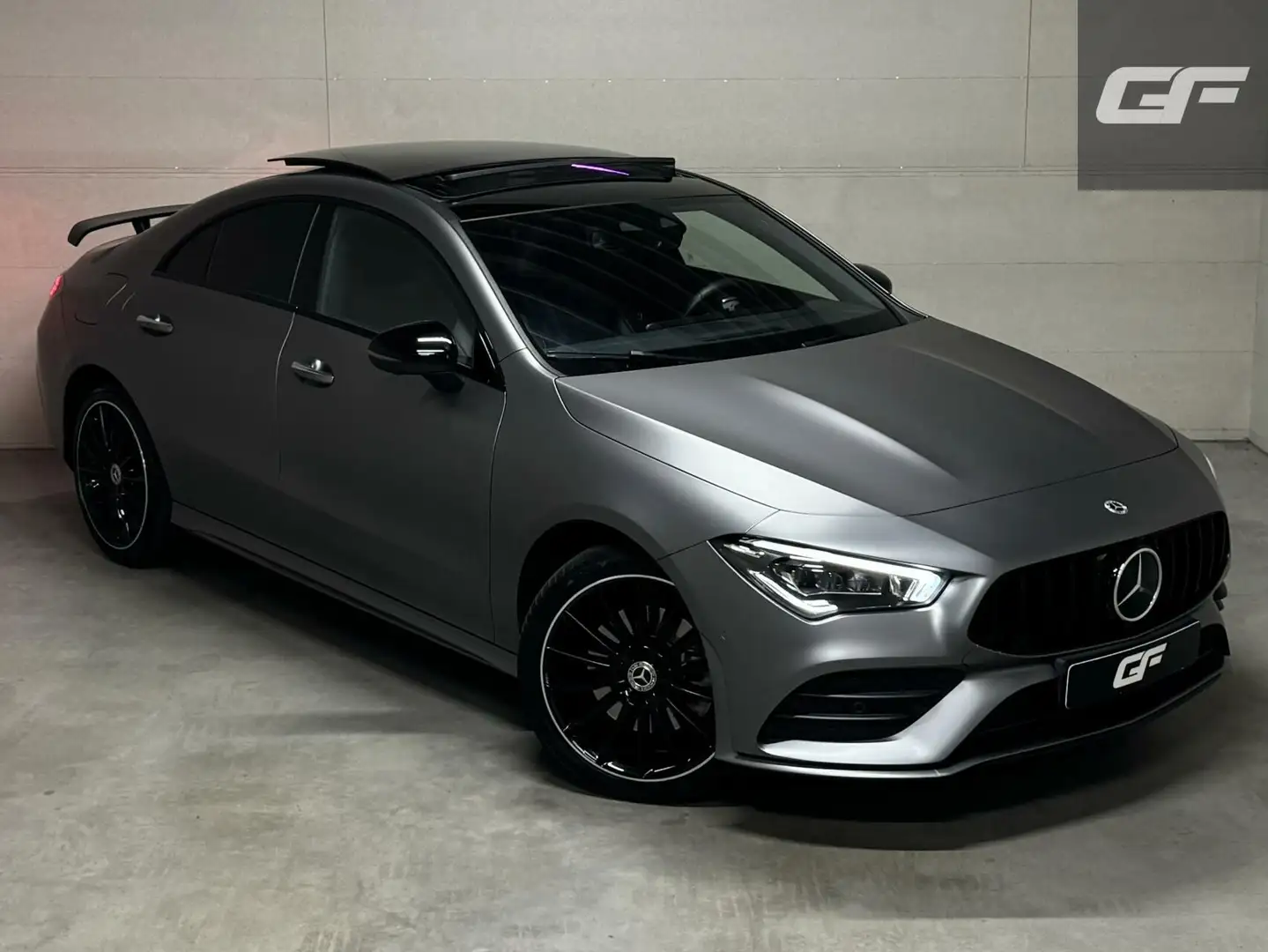 Mercedes-Benz CLA 250 e AMG Designo Matt Pano Burmester Sfeer 360° Memor Grijs - 2
