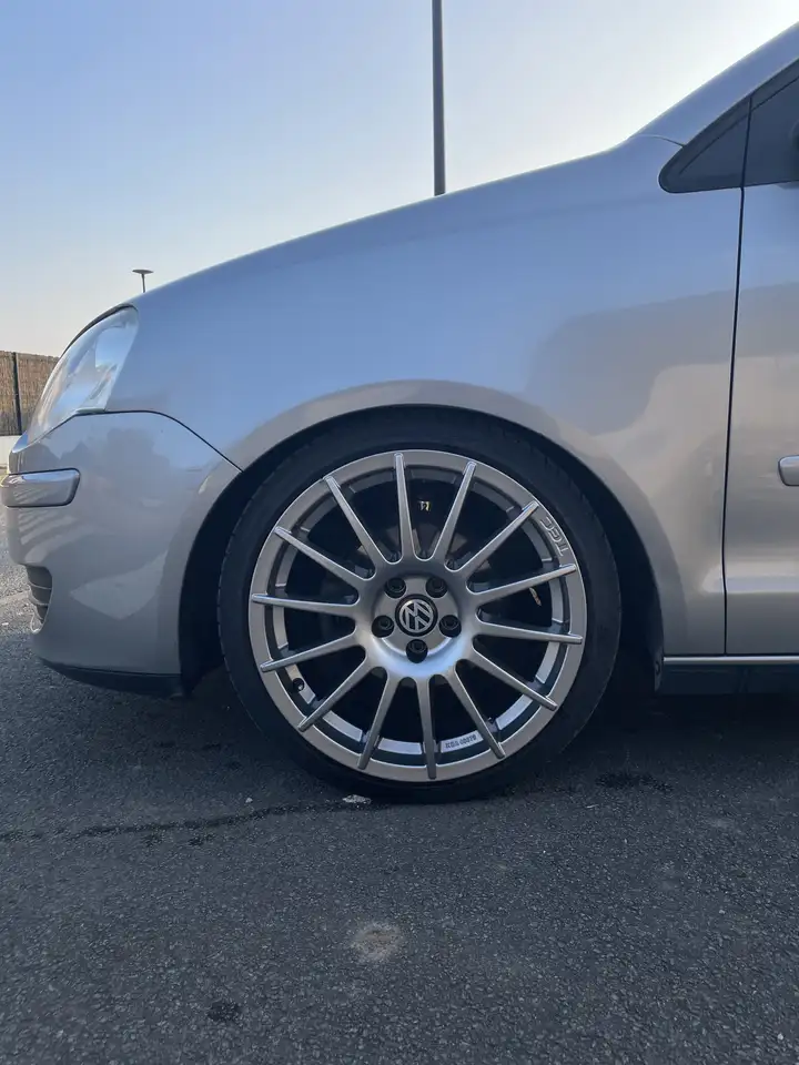 Volkswagen Polo Citadine 3 portes — photo 4