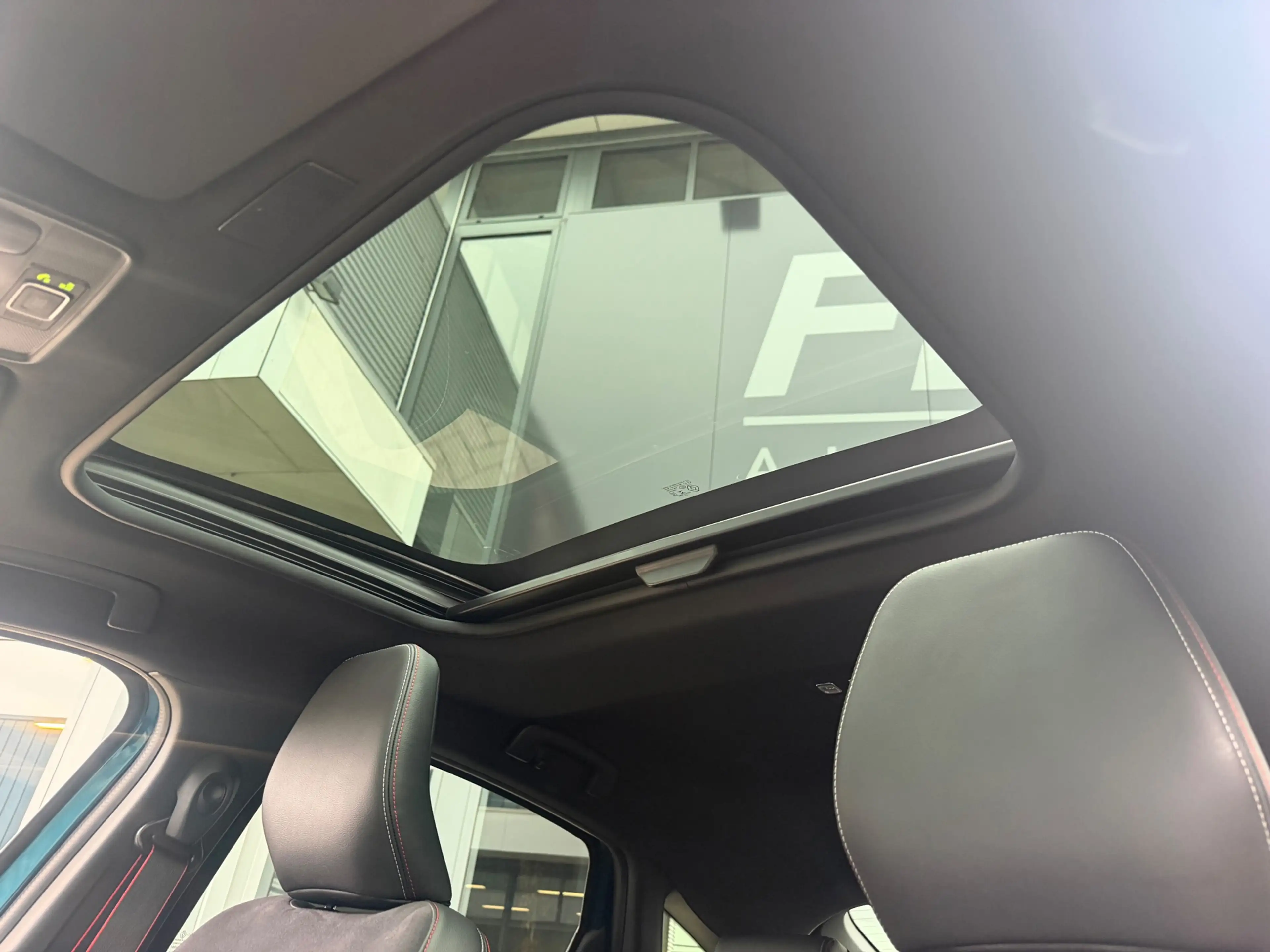 Renault Arkana 1.6 E-Tech Hybrid 145 R.S. Line Airco Navi Lmv Cru — photo 11