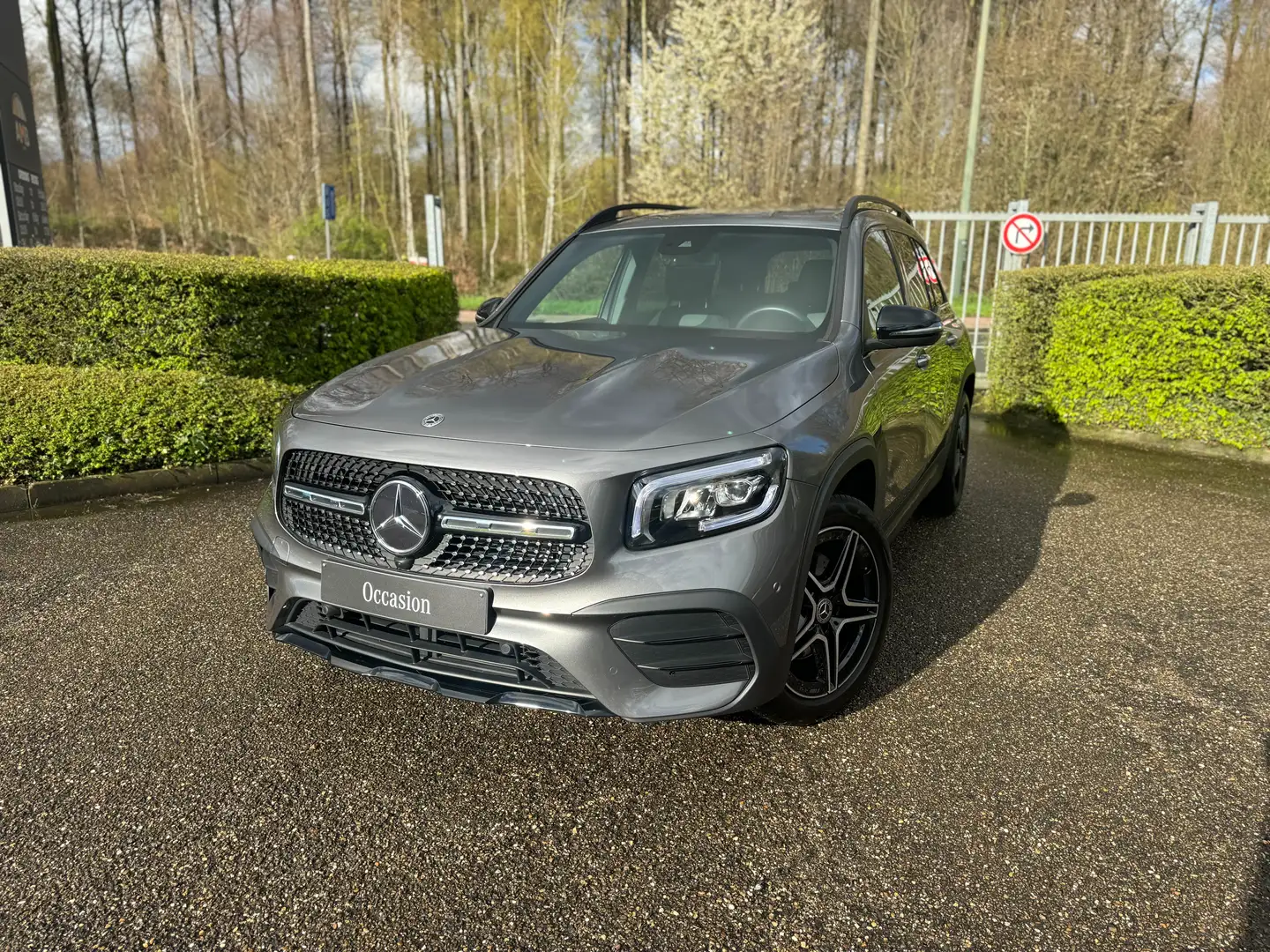 Mercedes-Benz GLB 200 AMG Line Szürke - 1