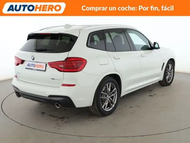 BMW X3 view 6