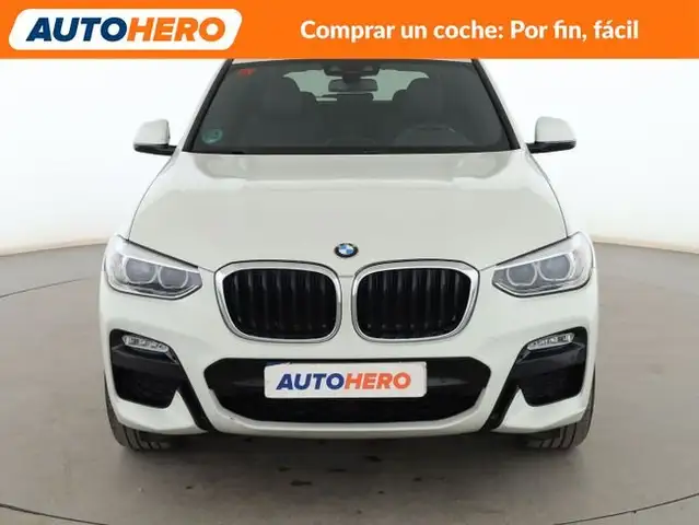 BMW X3 view 9