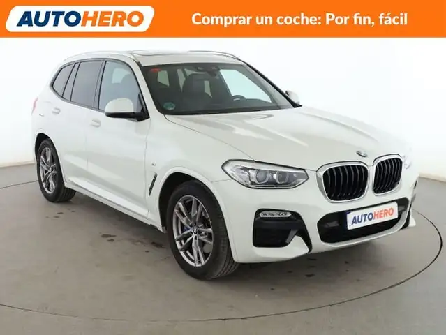 BMW X3 view 8