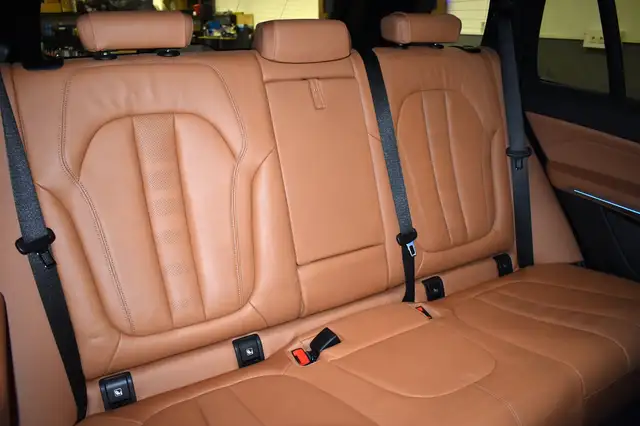 BMW X5 xDrive45e M-PERFORMANCE, INDIVIDUAL,1.HAND, PANO Ansicht 11