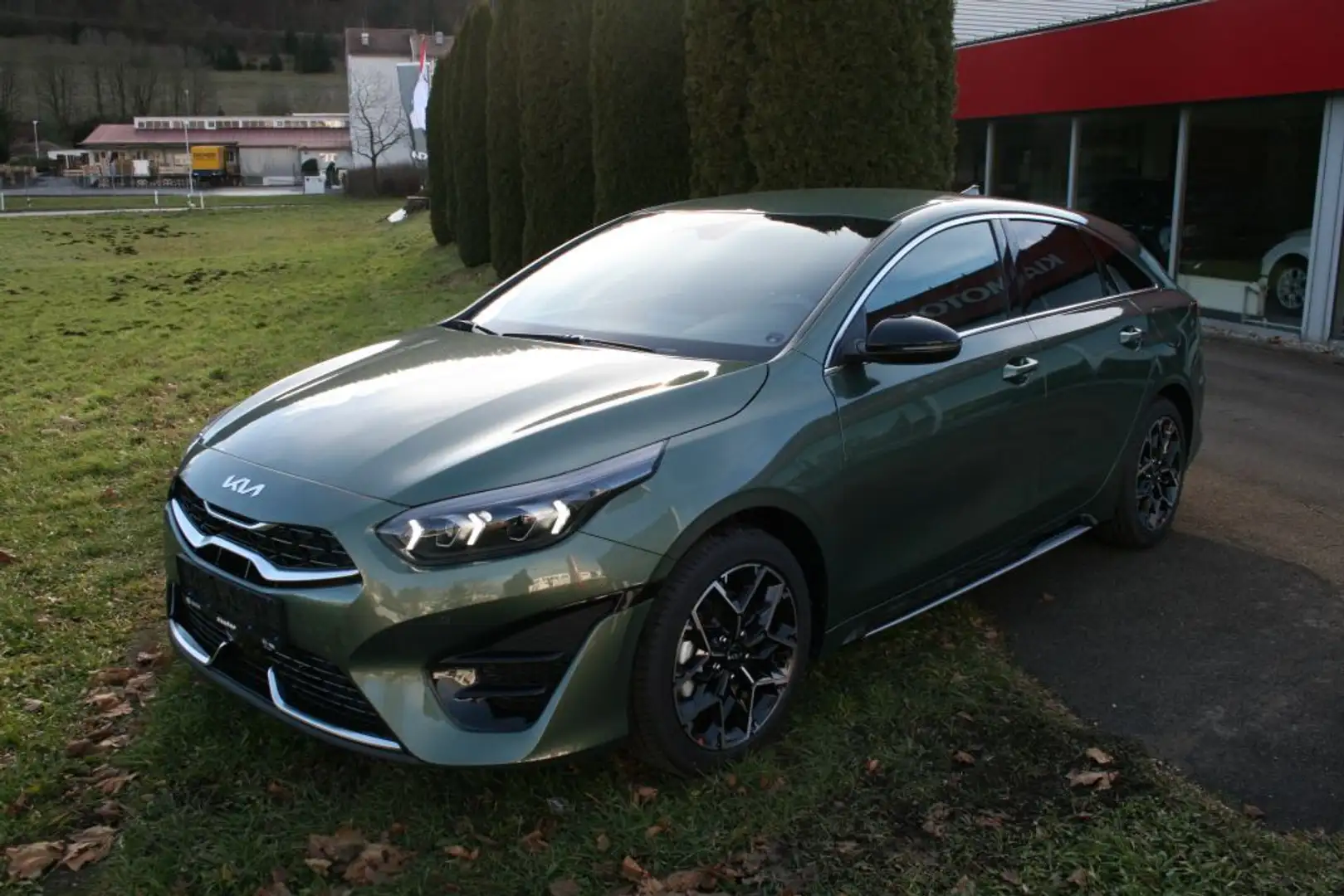 Kia ProCeed / pro_cee'd 1.5 T-GDI DCT7 OPF GT LINE Grün - 1