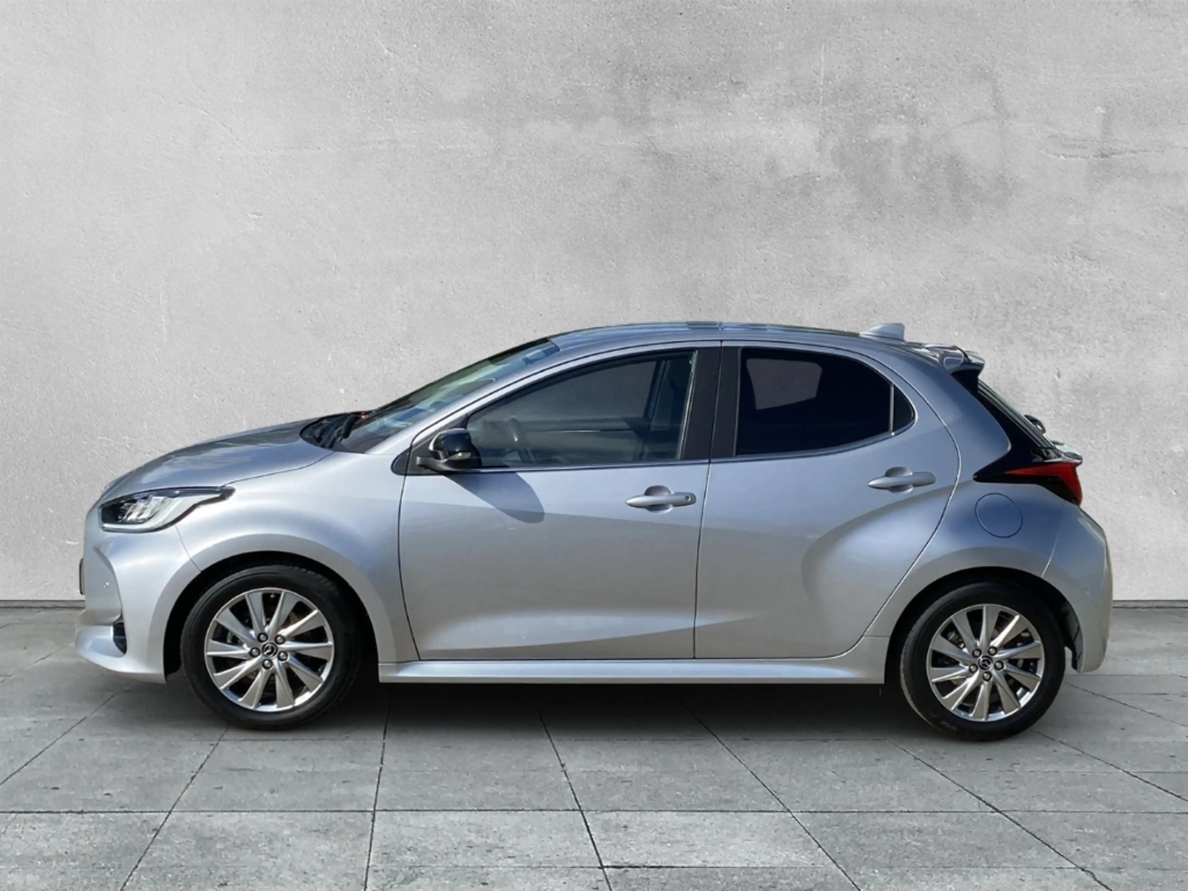Mazda 2 1.5 VVT SELECT Lim. SchrA¤gheck HUD+LED+KLIMA+KAME — photo 2