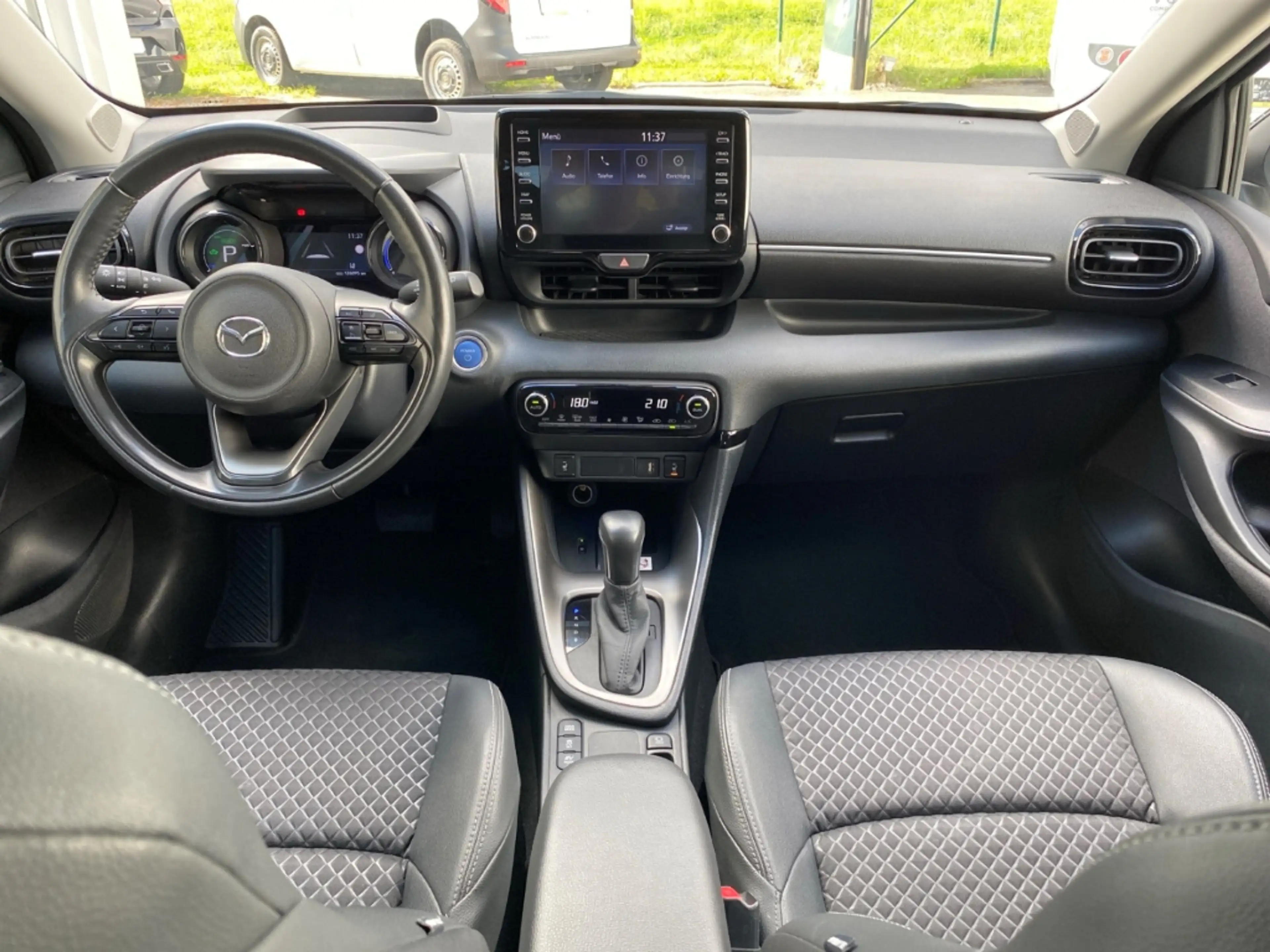 Mazda 2 1.5 VVT SELECT Lim. SchrA¤gheck HUD+LED+KLIMA+KAME — photo 14