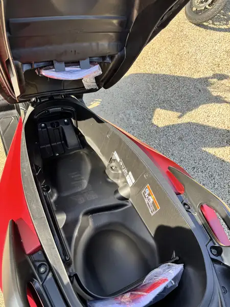 Honda Forza 125 - foto 4