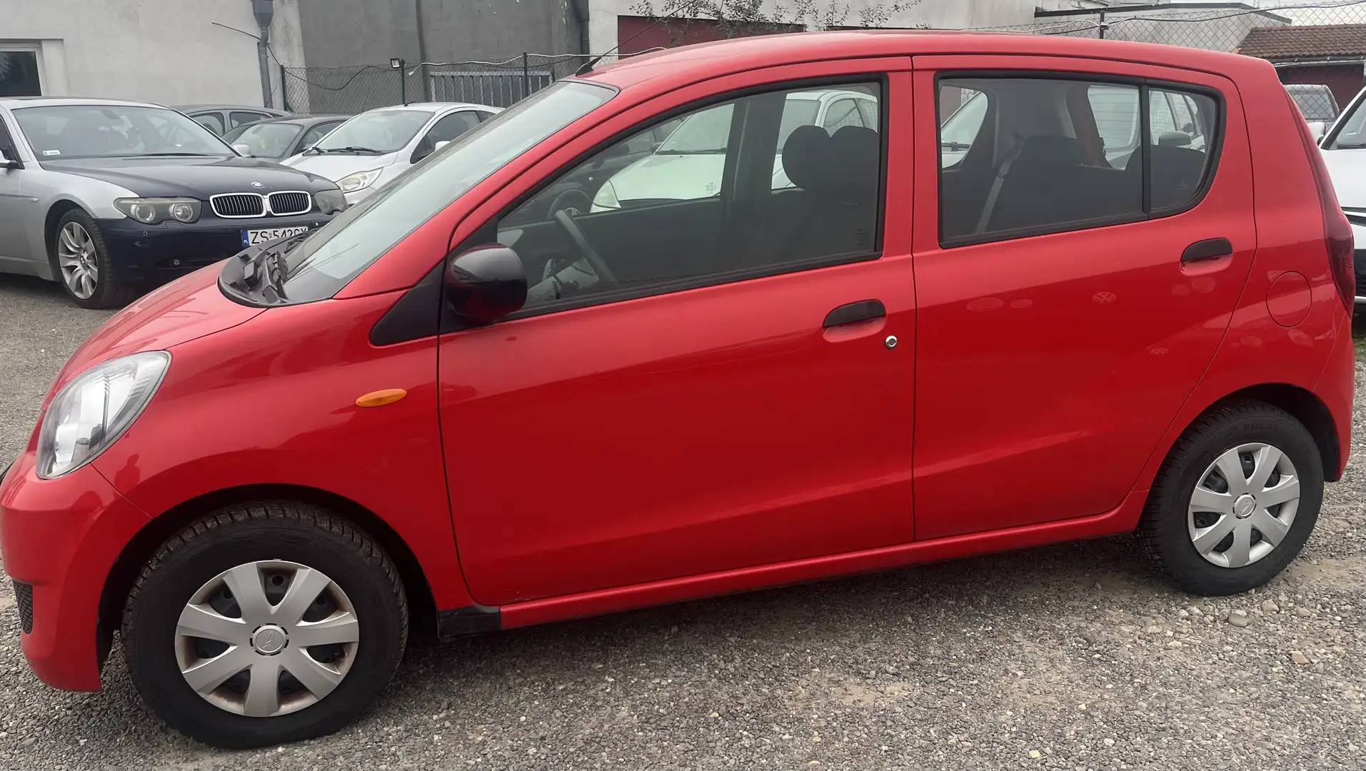 Daihatsu Cuore 1.0 Benzin Rot - 2