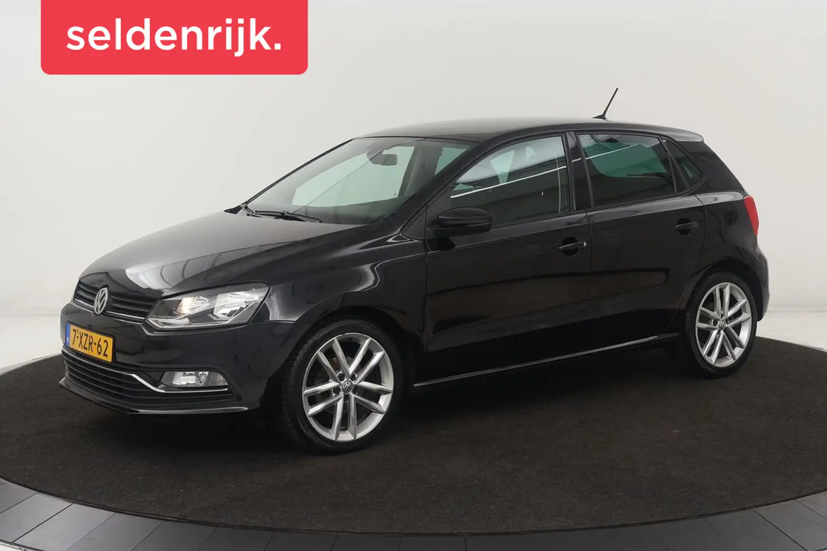 Volkswagen Polo 1.2 TSI Highline | Navigatie | Climate control | C Noir - 1