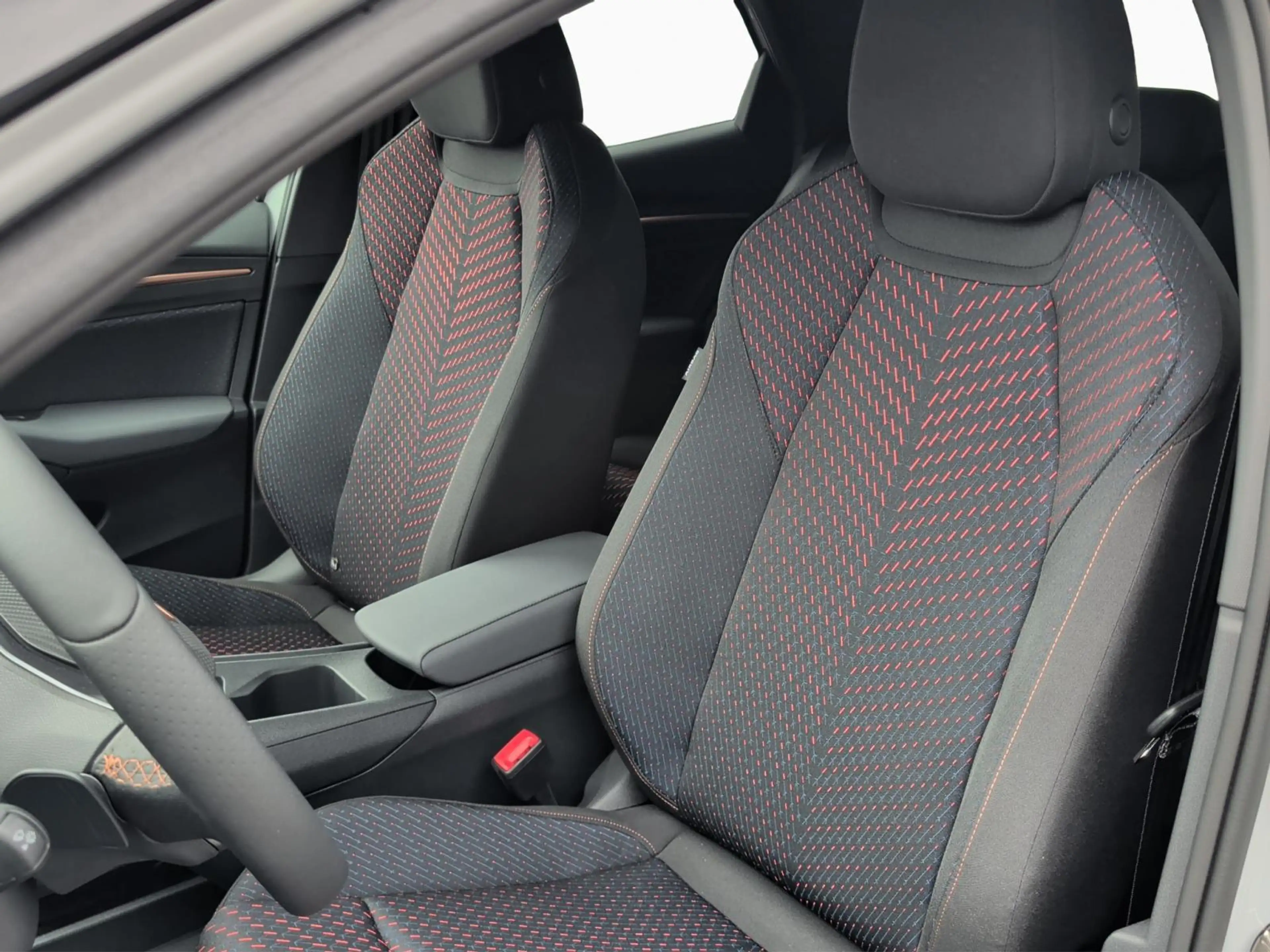CUPRA Raval Endurance — photo 13