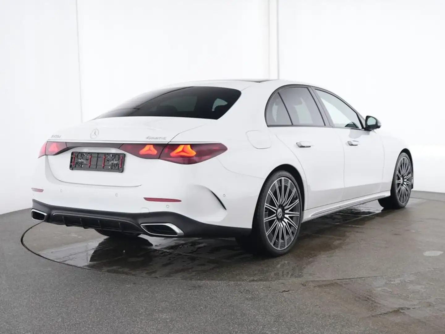 Mercedes-Benz E 450 d 4M AMG-Adv+*Night*Pano*21*Burm4D*DigL* Weiß - 2