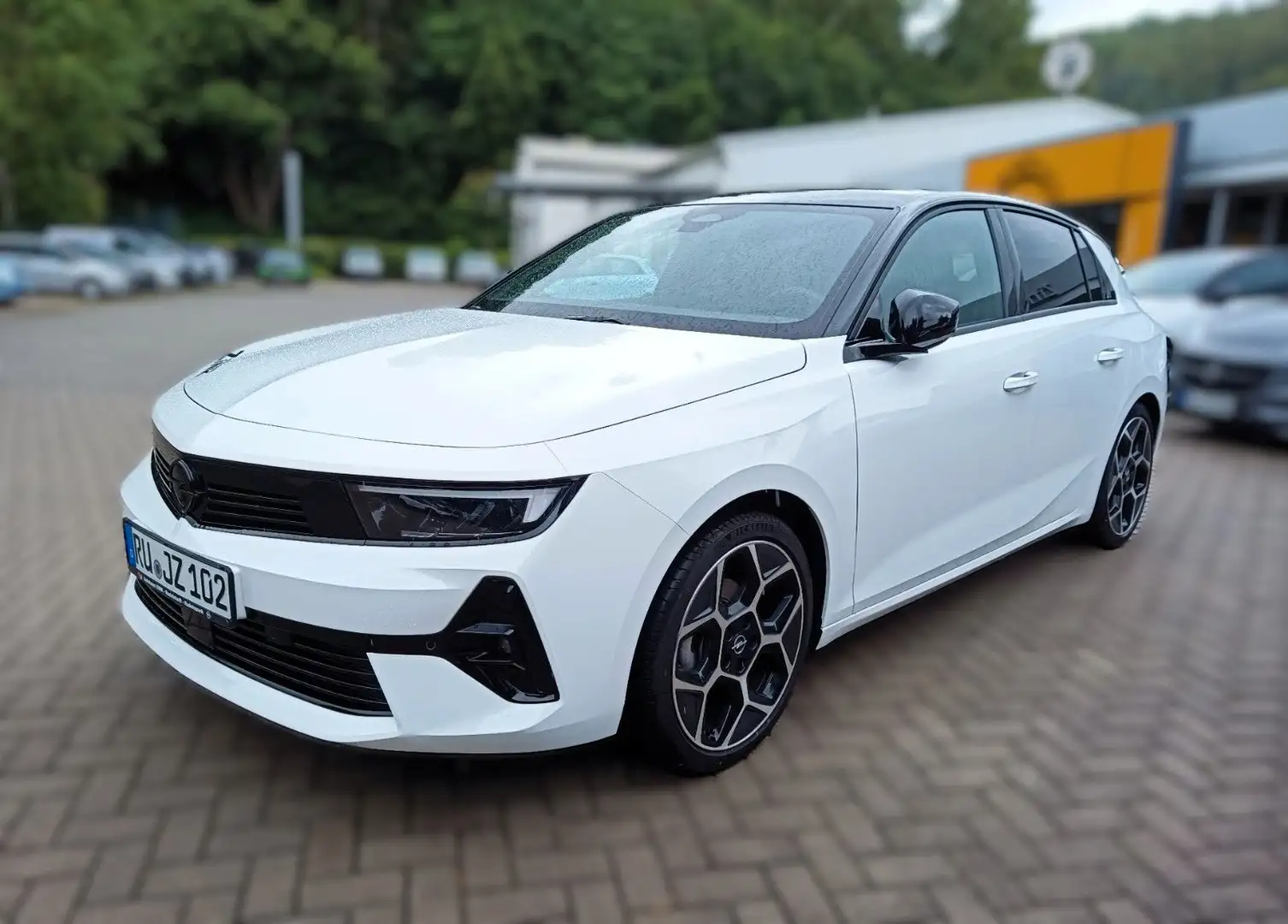 Opel Astra L GS Line LED Navi SHZ LHZ Kamera AGR Weiß - 2