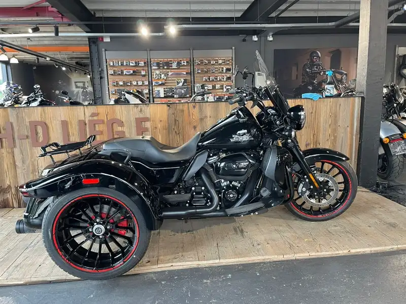 Harley-Davidson Freewheeler - foto 6