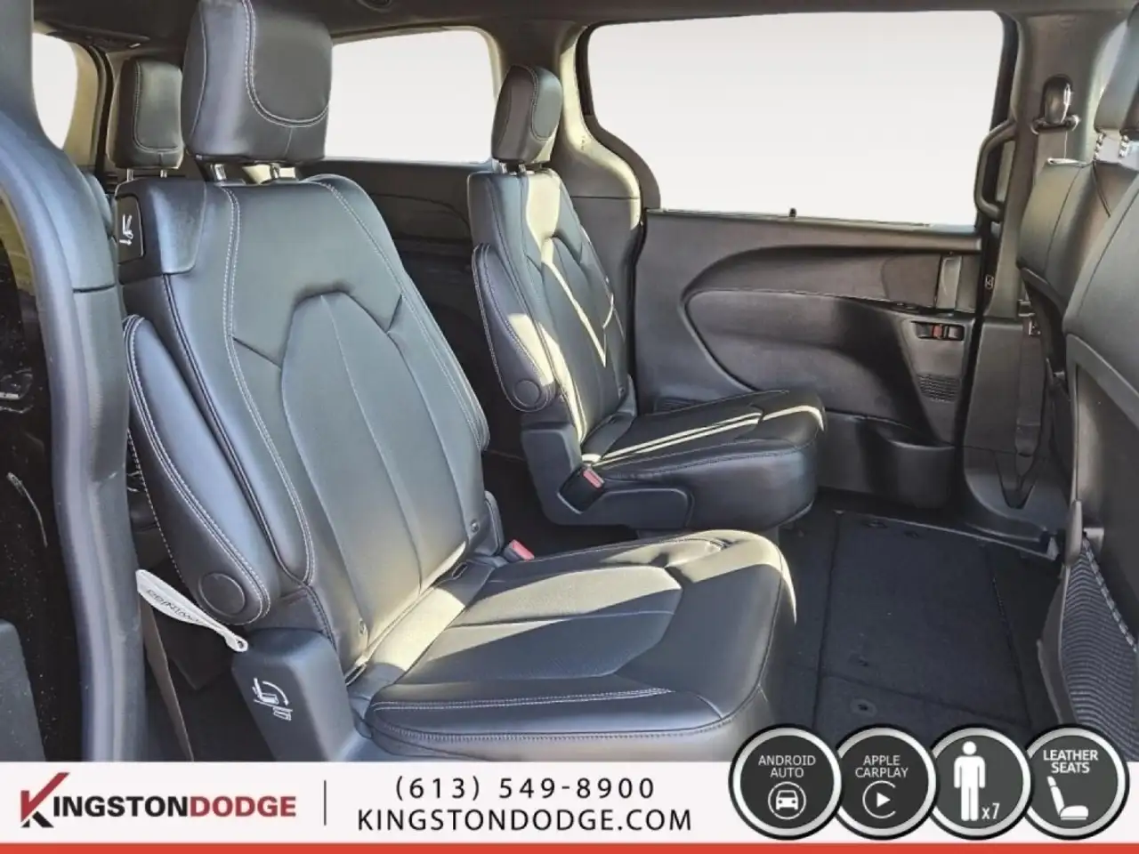 Chrysler Grand Caravan снимка Chrysler Grand Caravan