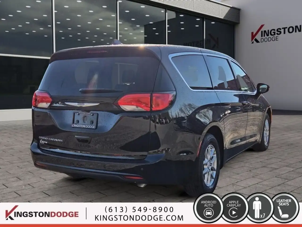 Chrysler Grand Caravan снимка Chrysler Grand Caravan