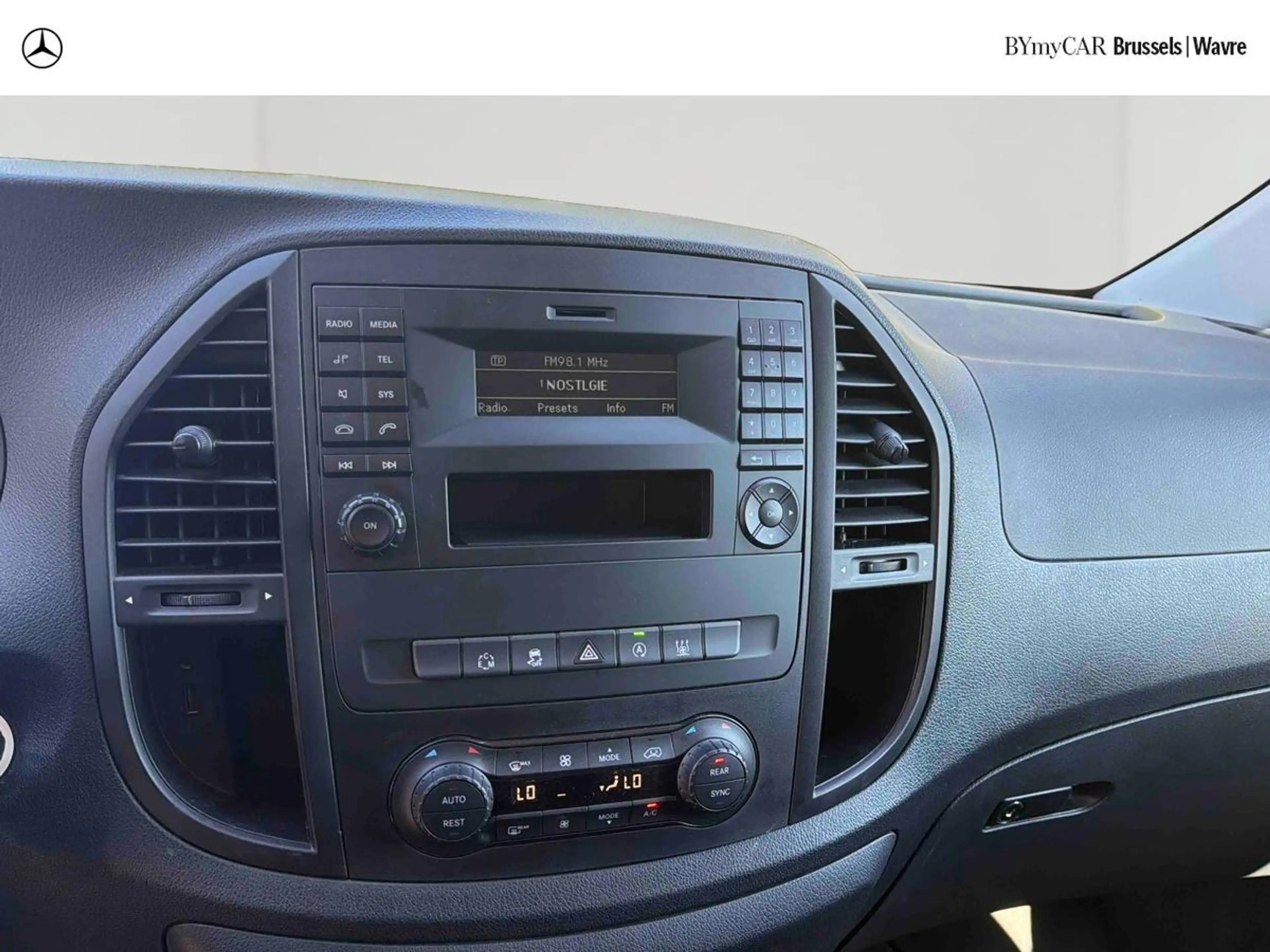 Mercedes-Benz Vito 116 CDI Base L2 — photo 10