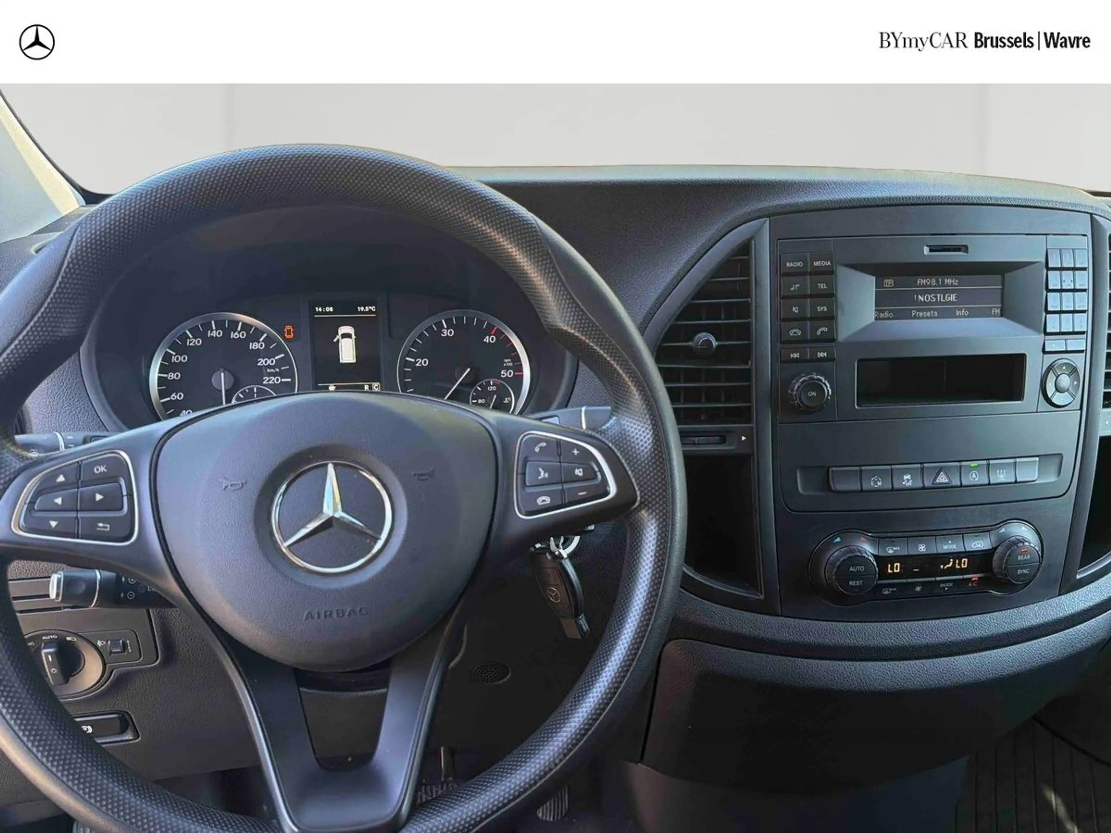 Mercedes-Benz Vito 116 CDI Base L2 — photo 12