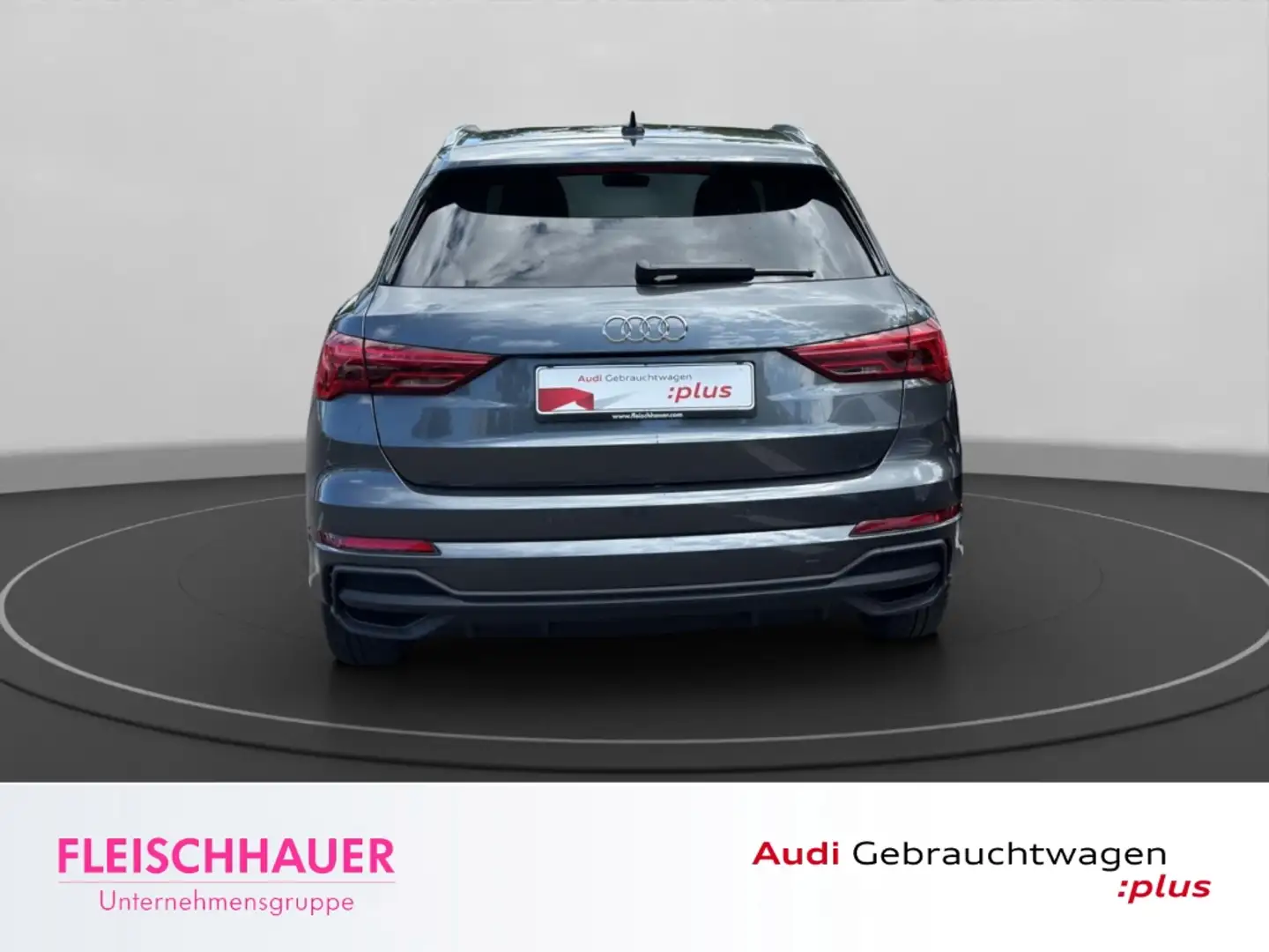 Audi Q3 35 TFSI S line ,Navi,CarPlay,AHK,StHz Grau - 2