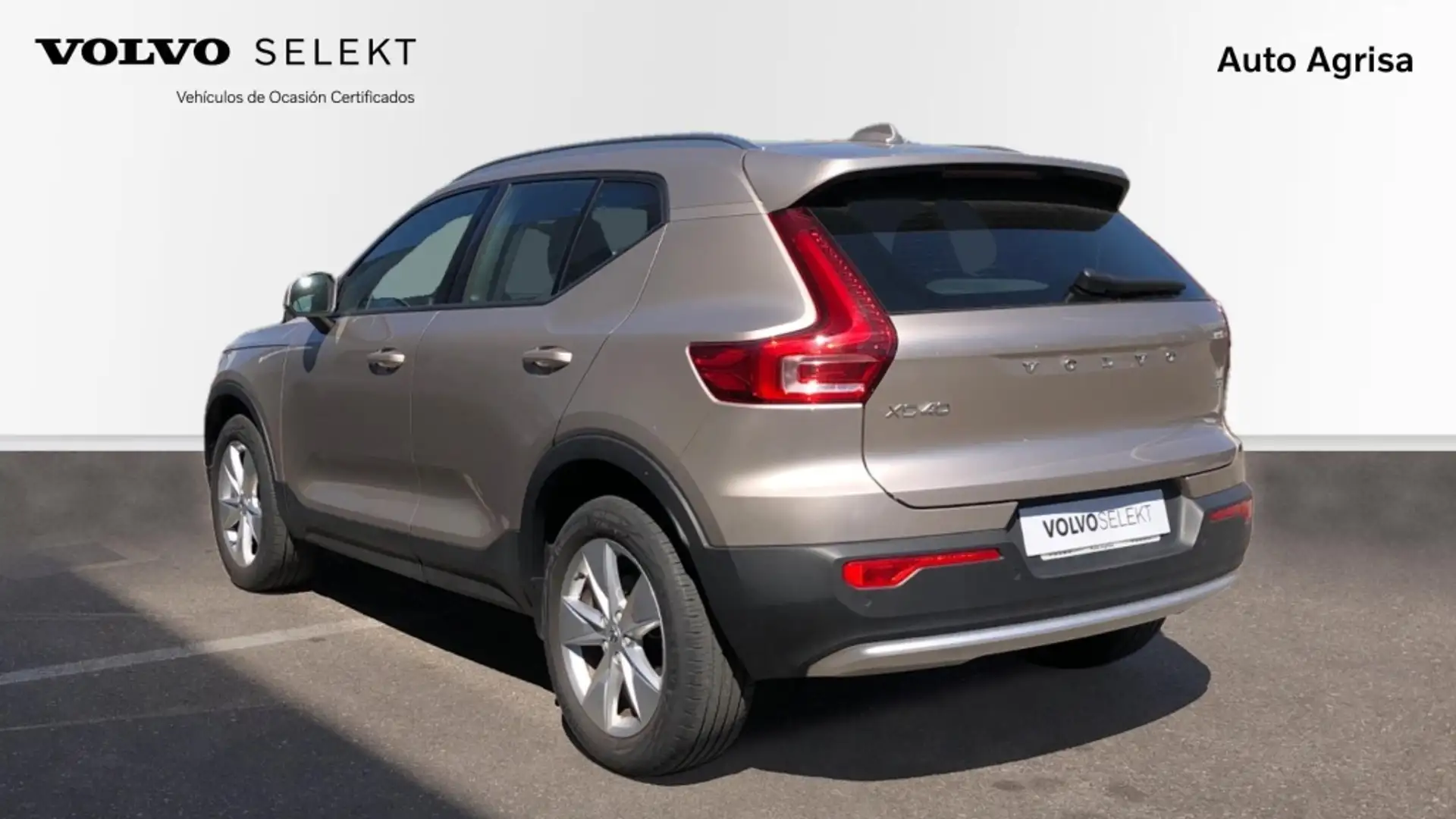 Volvo XC40 2.0 B3 CORE AUTO 163 5P Beige - 2