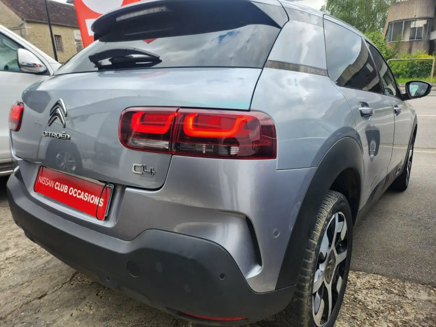 Citroen C4 Cactus C4 CACTUS HDI PH2 SHINE BUSINESS Grau - 2