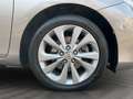 Toyota Auris Hybrid - thumbnail 19