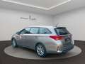 Toyota Auris Hybrid - thumbnail 3