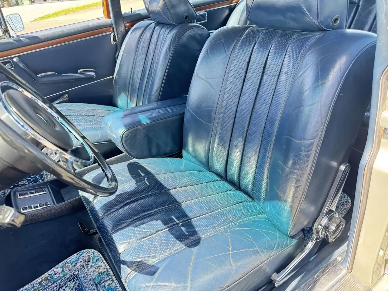 Mercedes-Benz 300 SEL 3,5 V8 Note 2+Leder+Schiebedach+Klima, foto 11