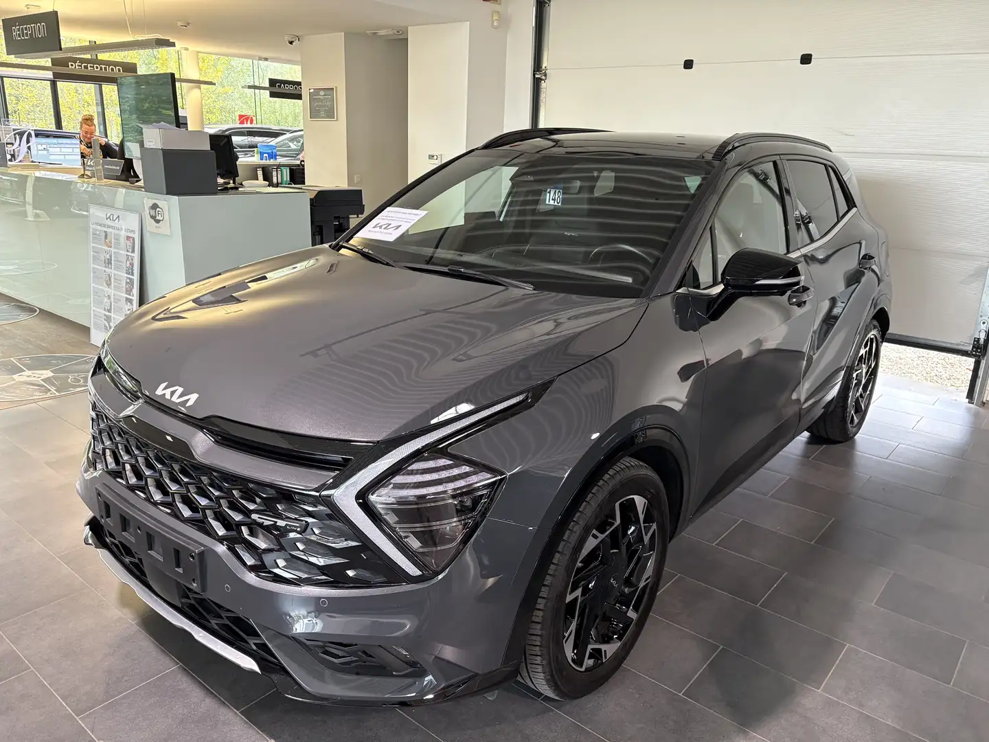 Kia Sportage GT Line 1.6 CRDI DCT Schwarz - 1