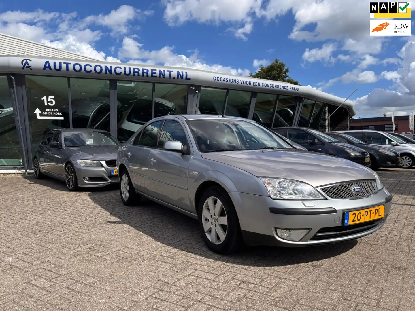 Ford Mondeo 2.0-16V Futura, Automaat, Airco, Inruil mogelijk. Gris - 1