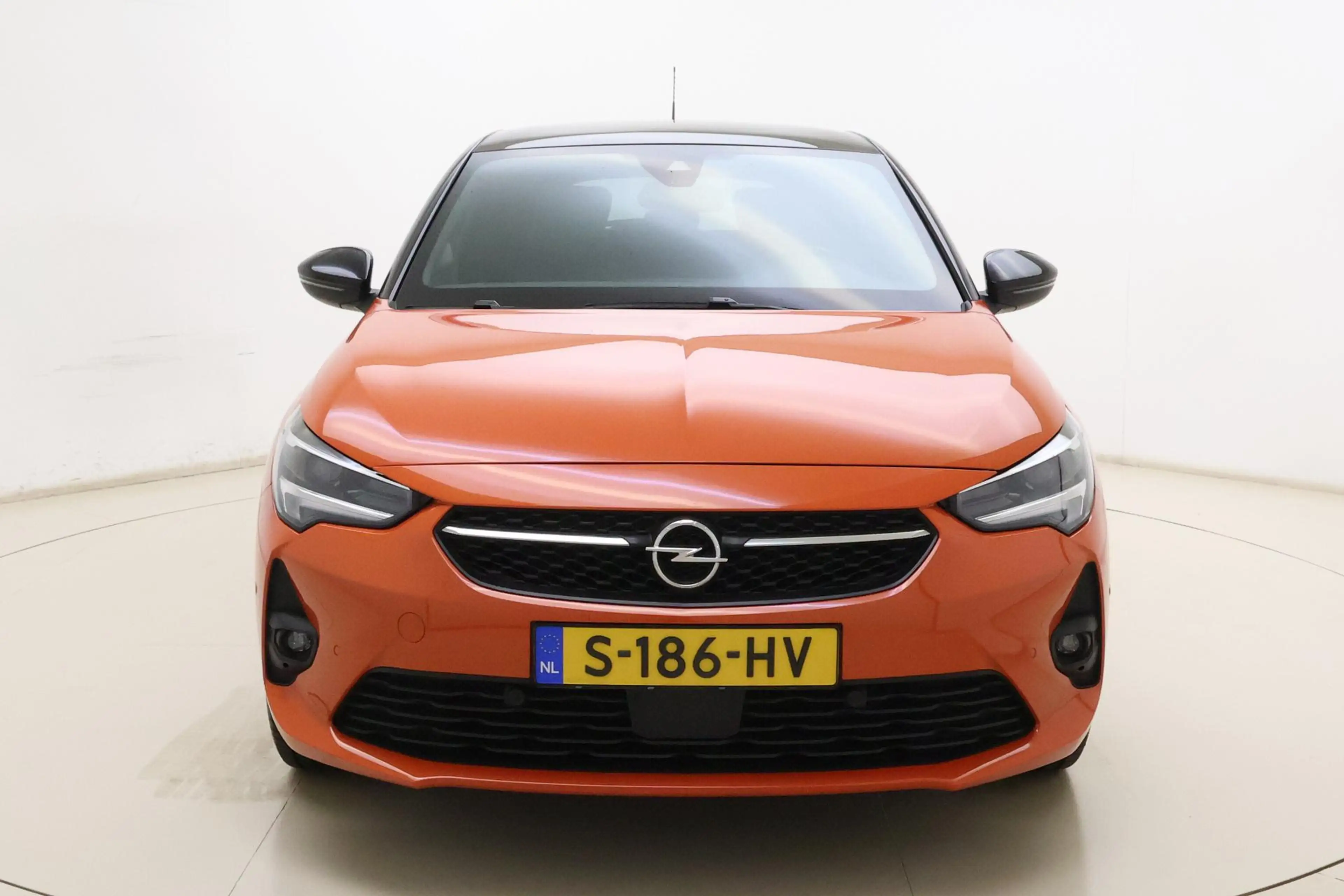 Opel Corsa-e Ultimate 50 kWh 136pk | Full Options | Massagestoe — photo 6