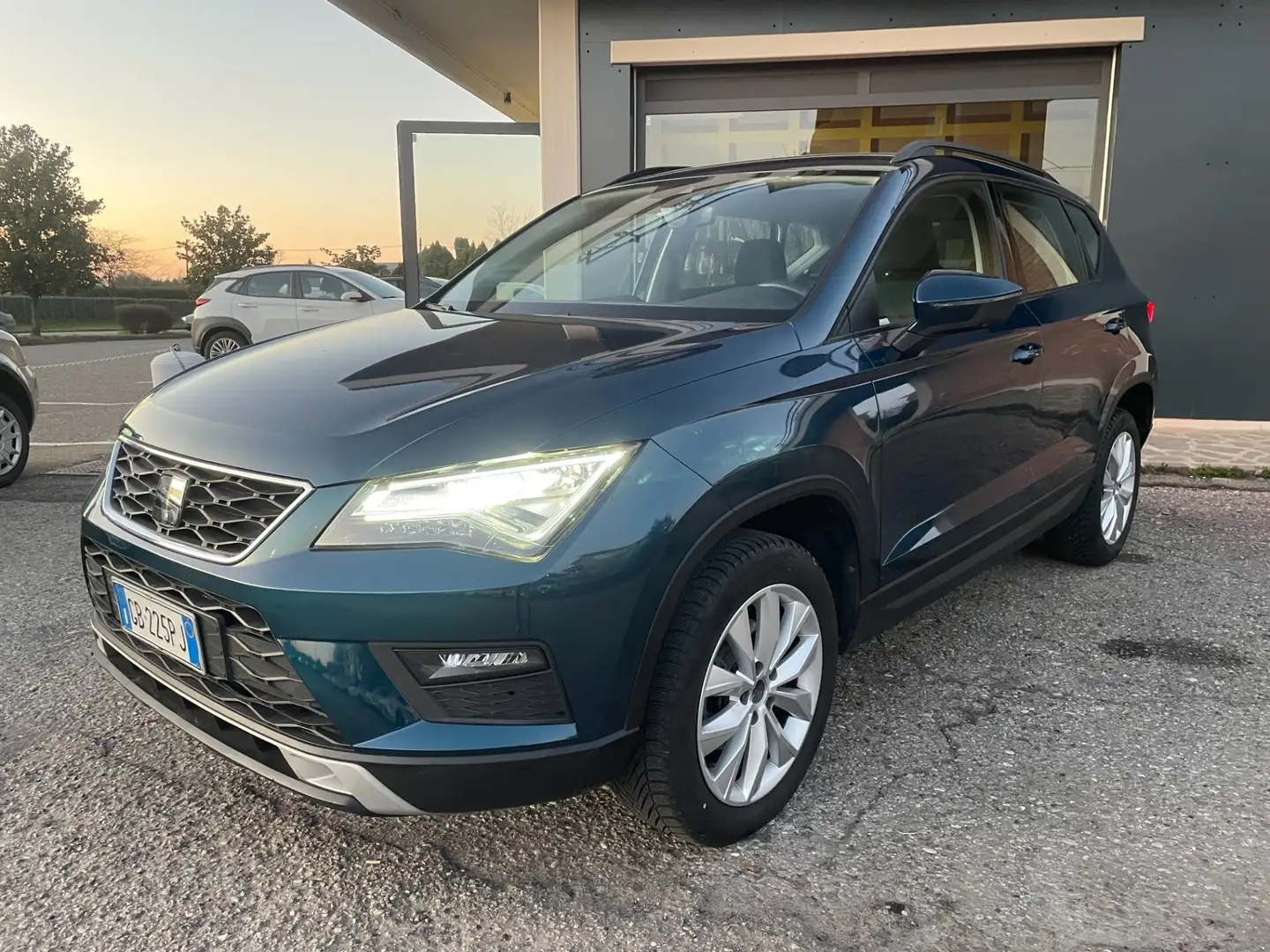 SEAT Ateca 1.6 TDI Business IVA ESPOSTA Azul - 2
