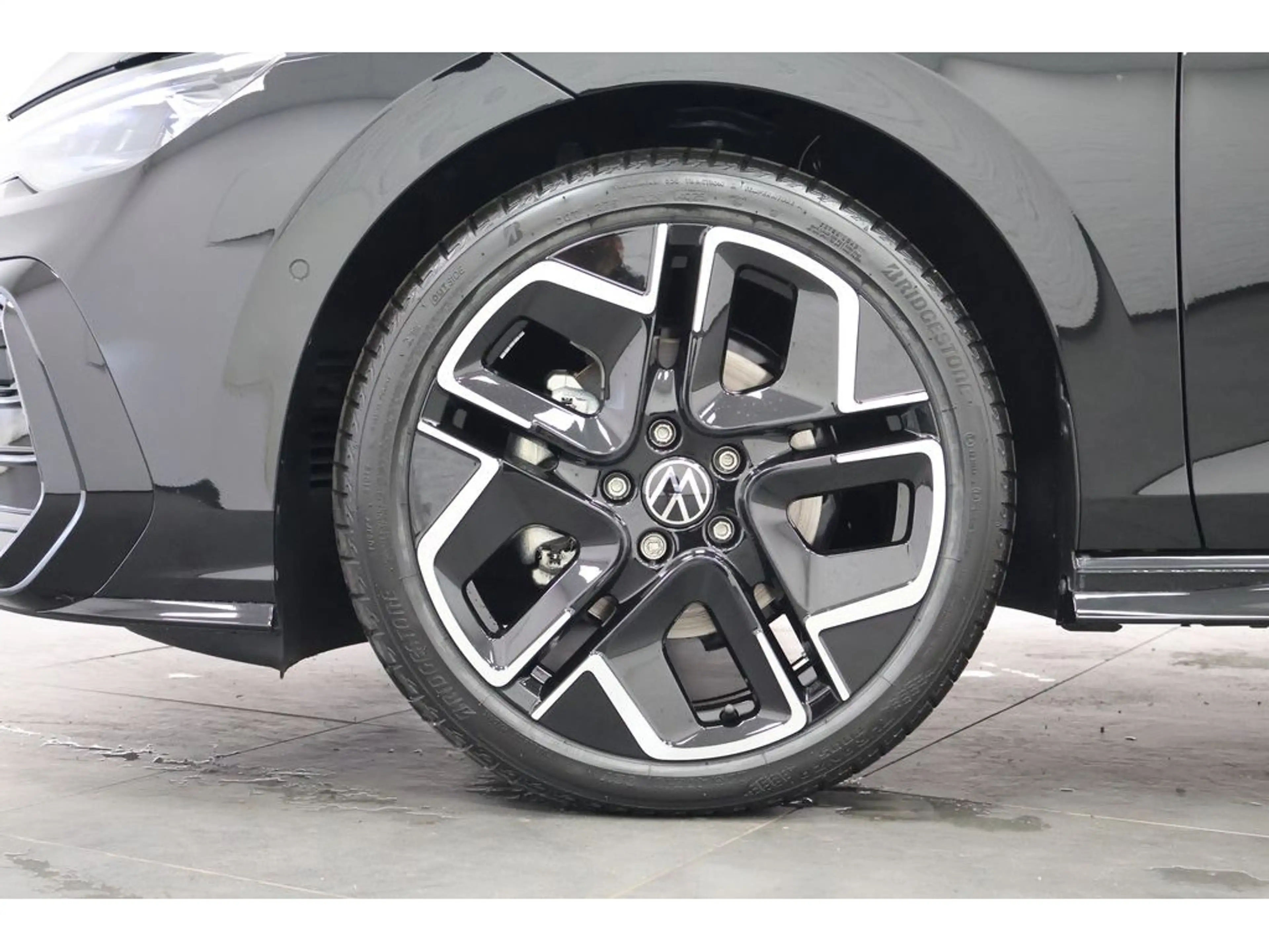 Volkswagen Golf VIII 2.0 TDI R-Line "Black Style" DSG,Na — photo 29