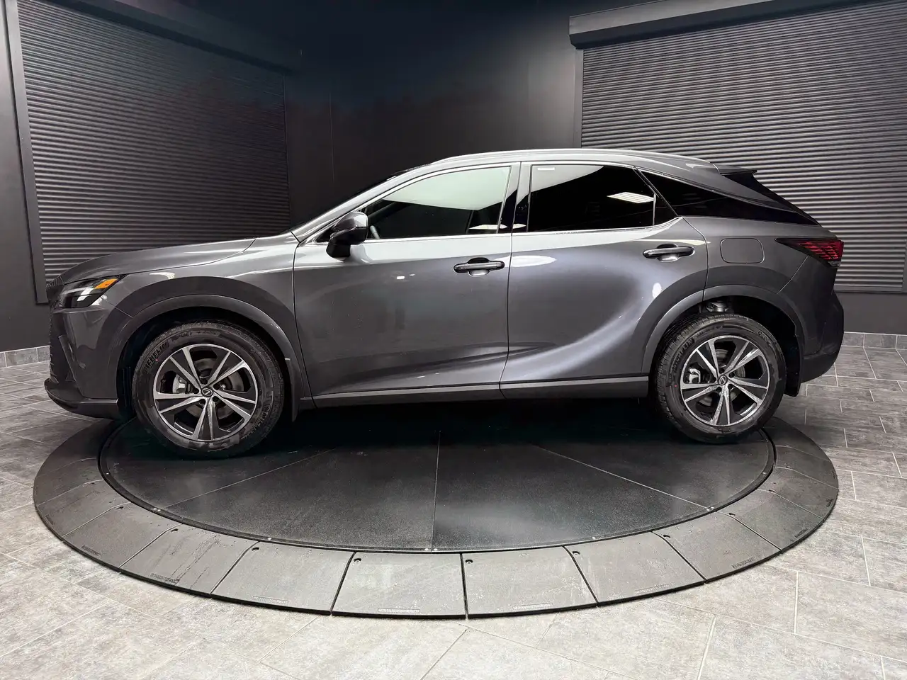 Lexus RX photo Lexus RX