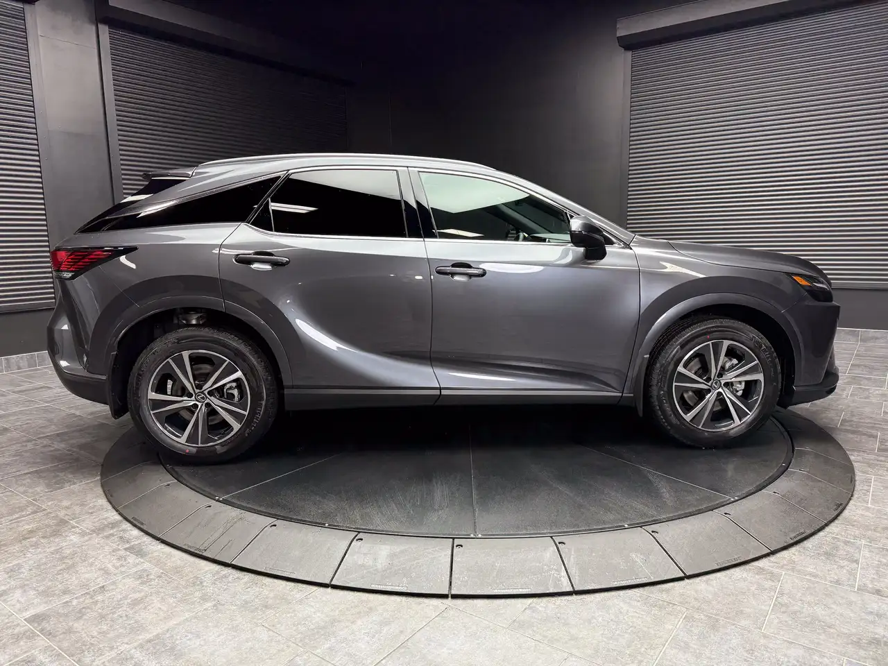 Lexus RX photo Lexus RX