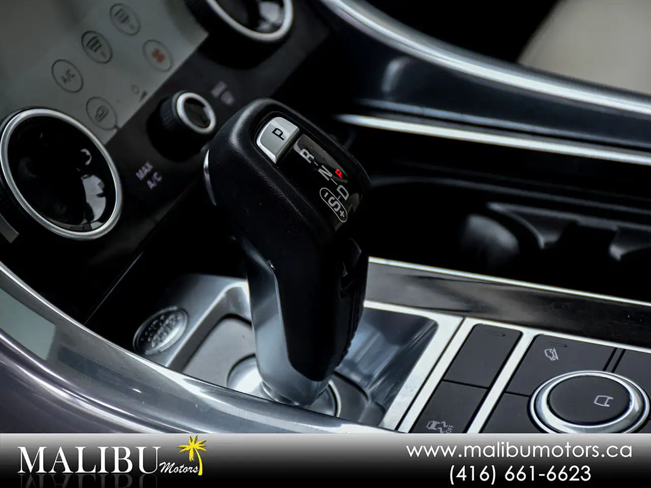 Land Rover Range Rover Sport снимка Land Rover Range Rover Sport