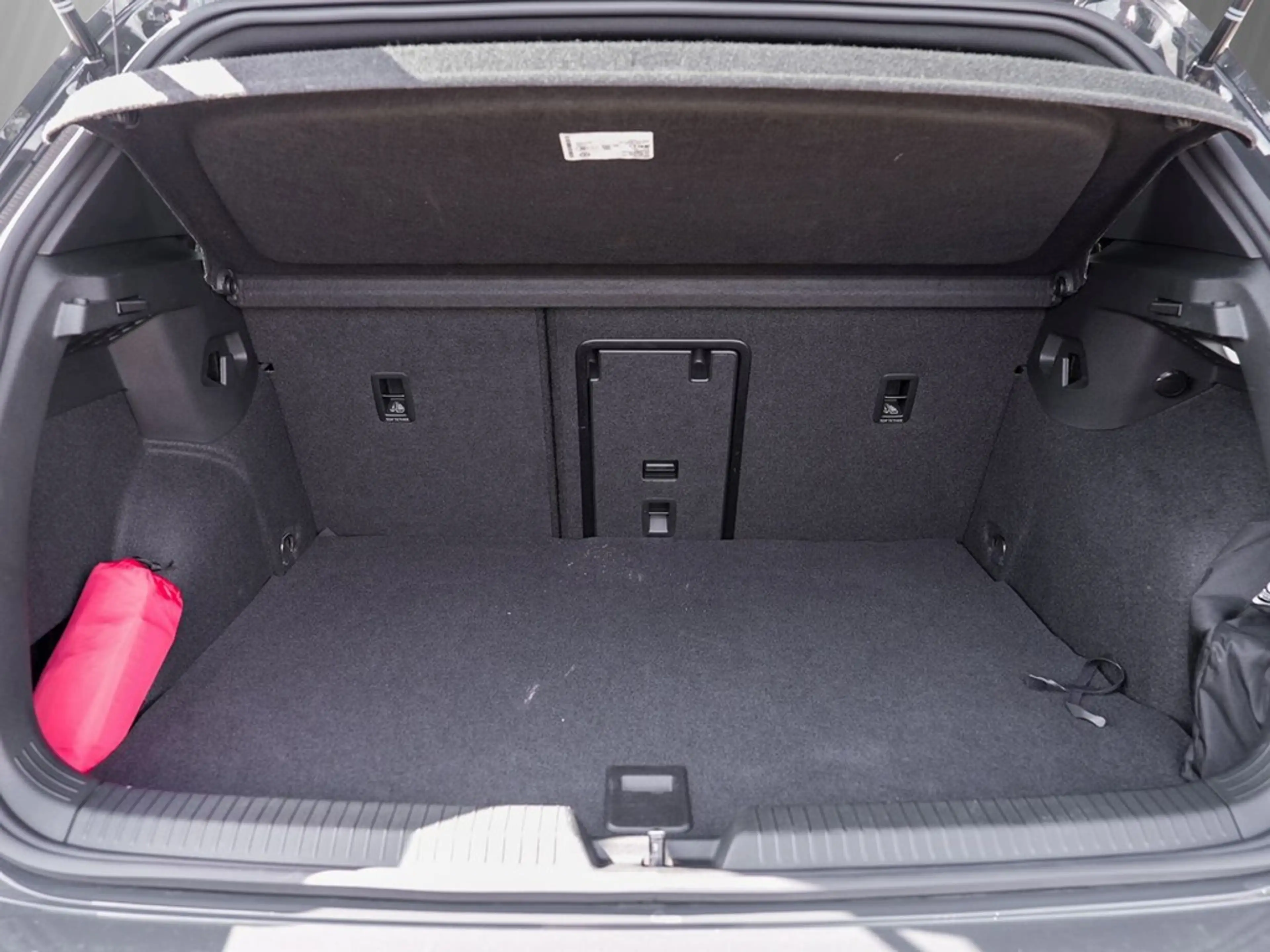 Volkswagen Golf GTE 1.5 TSI eHybrid 200kw DSG *Navi*Kamera*Head-up*... — photo 6