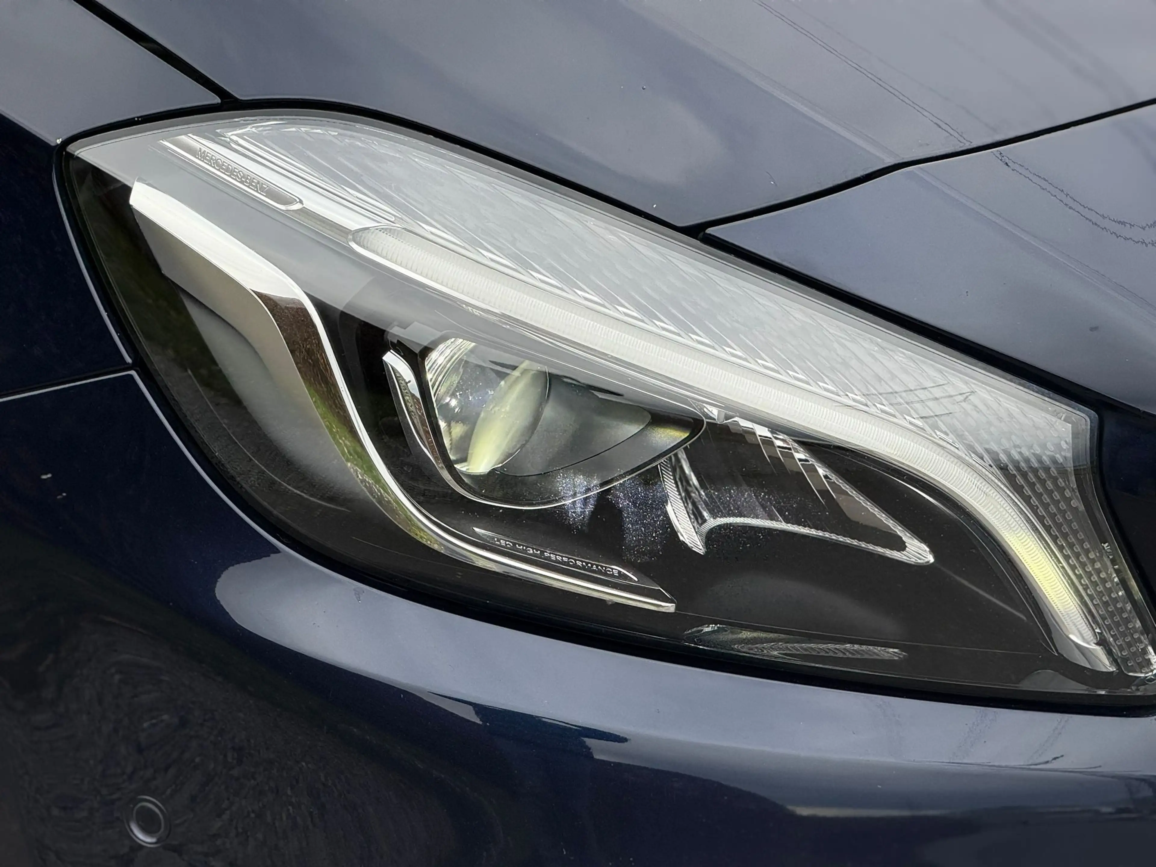 Mercedes-Benz A 45 AMG A 45 AMG 4-Matic// AERO-PACK — photo 5