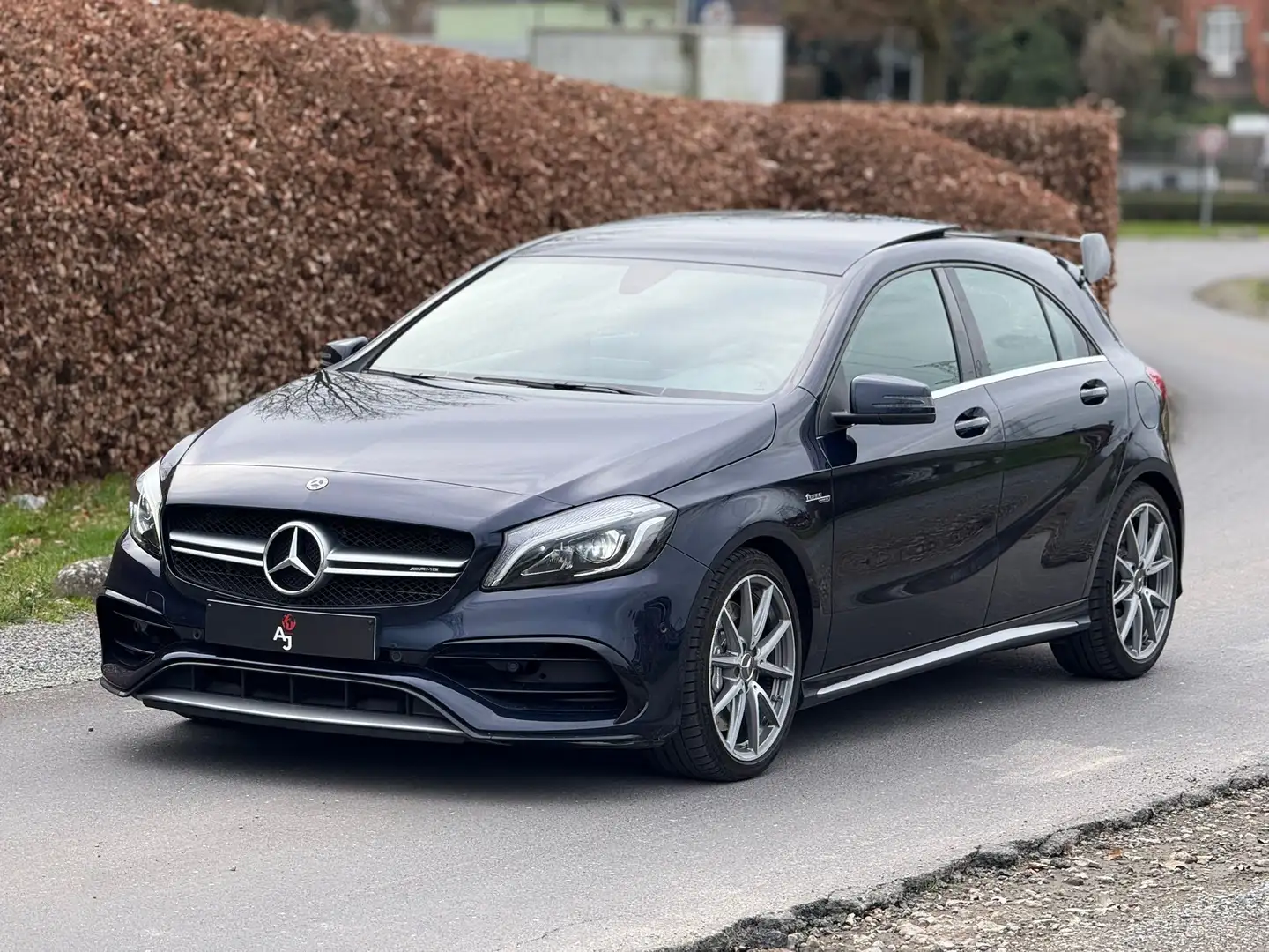 Mercedes-Benz A 45 AMG A 45 AMG 4-Matic// AERO-PACK Blau - 1